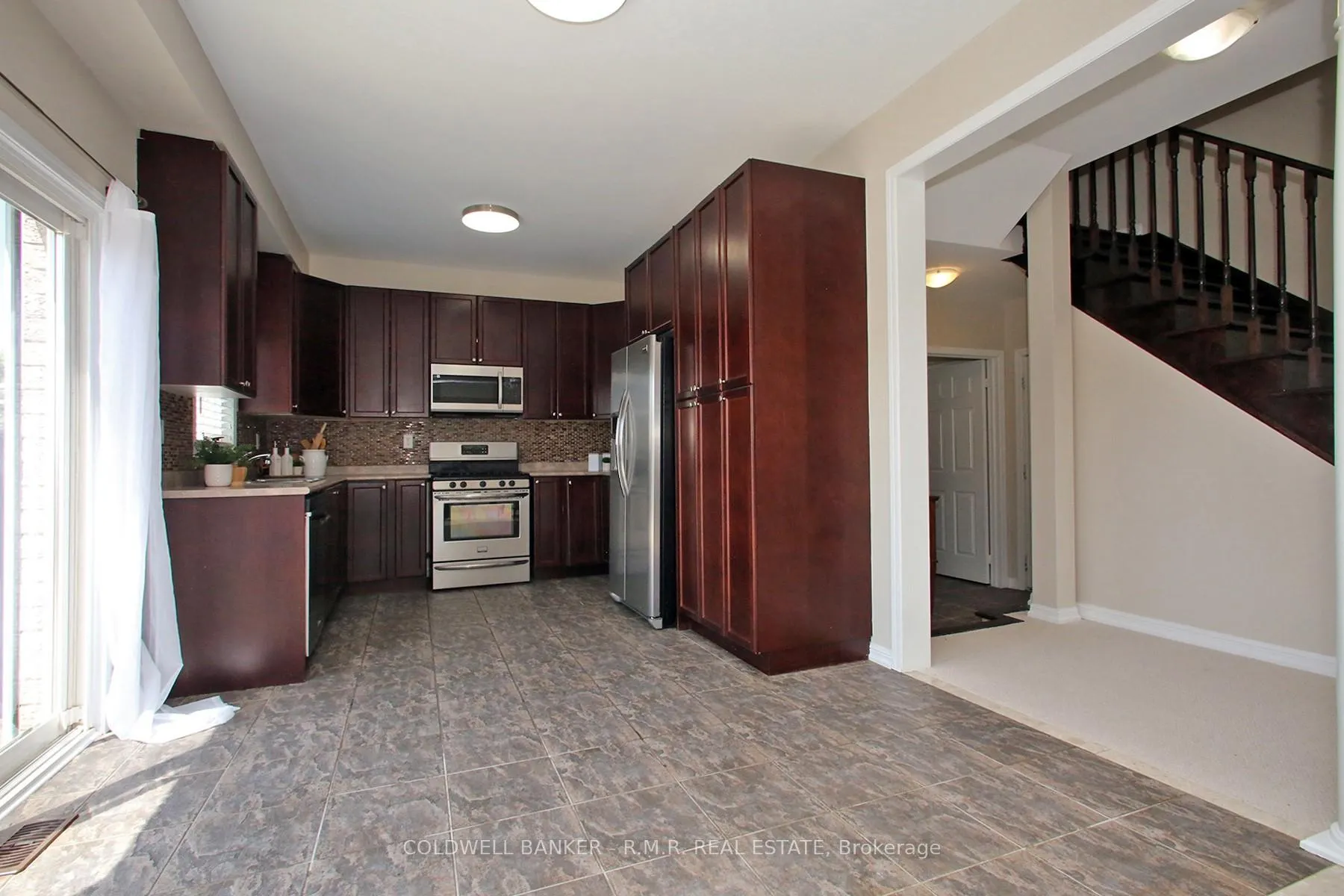 Photo 13 of 1626 Quail Run Drive, Oshawa, Taunton — HOMEH
