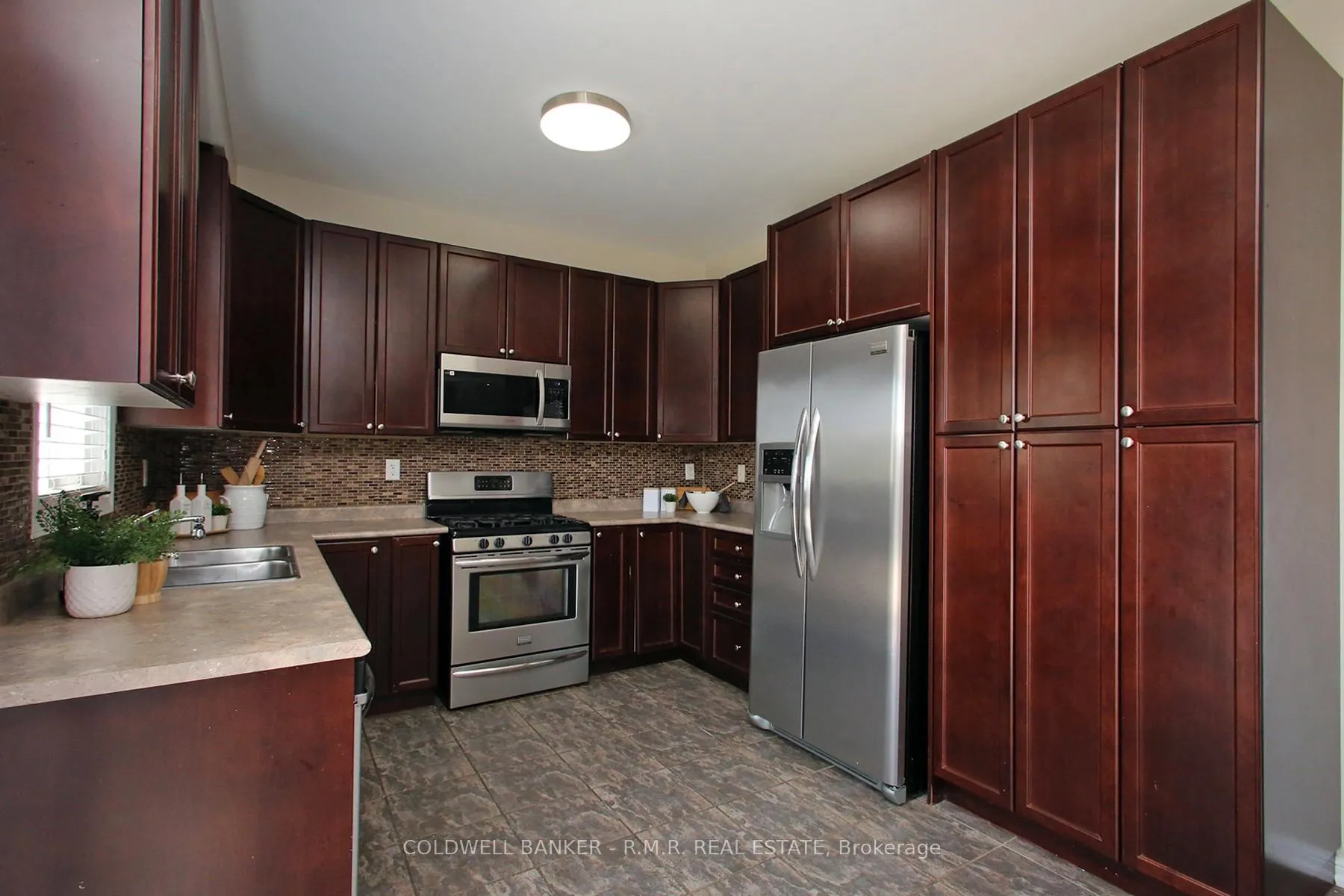 Photo 15 of 1626 Quail Run Drive, Oshawa, Taunton — HOMEH