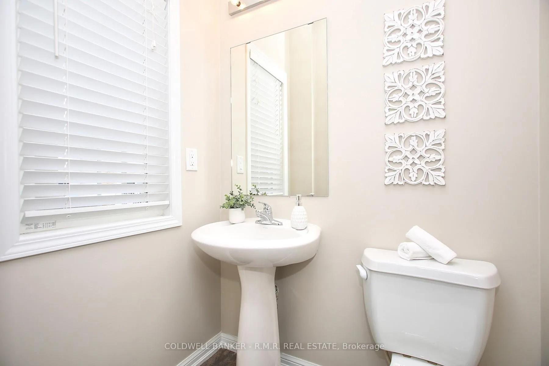 Photo 16 of 1626 Quail Run Drive, Oshawa, Taunton — HOMEH