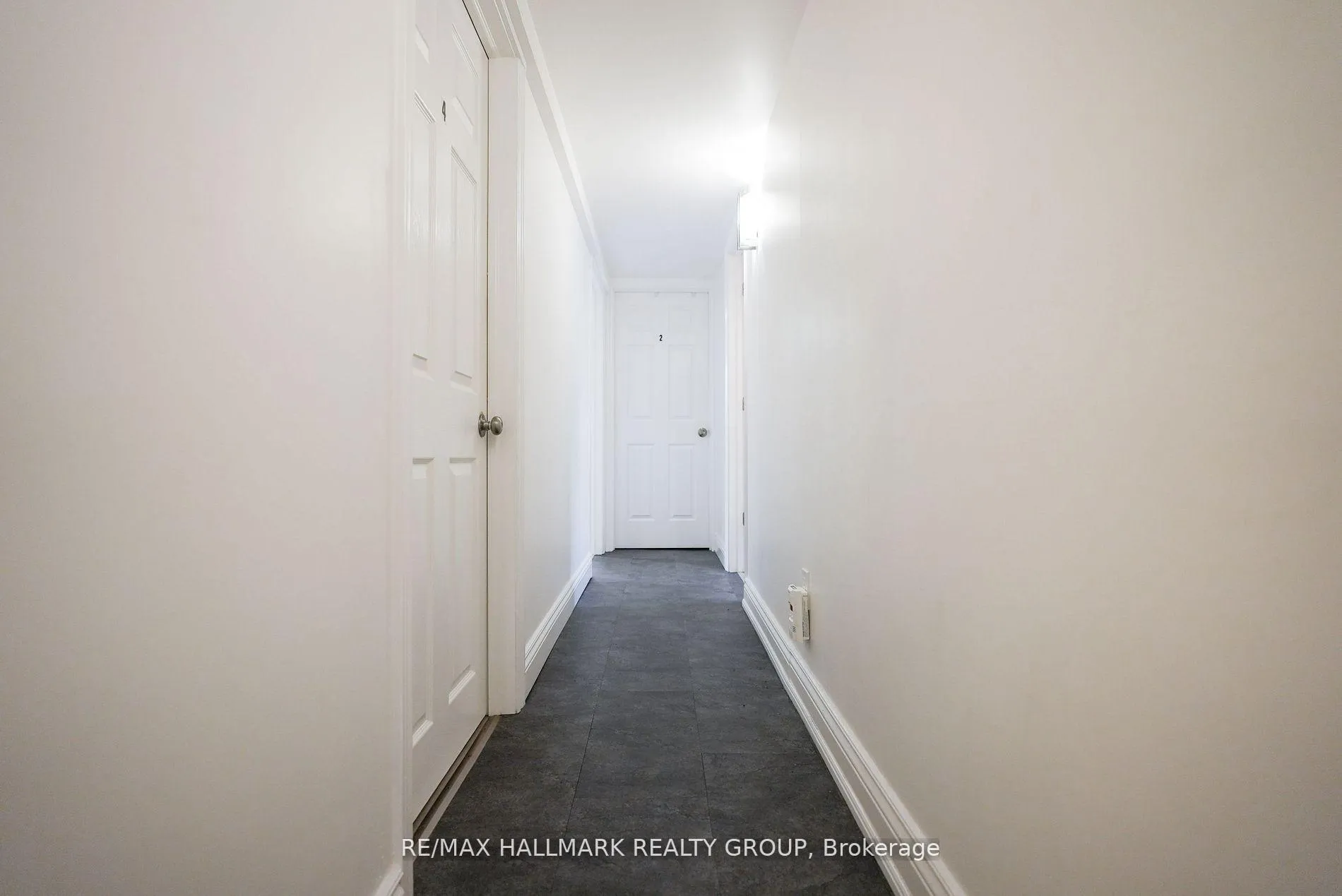Photo 19 of 924 Bermuda Avenue, Ottawa, Carson Meadows — HOMEH