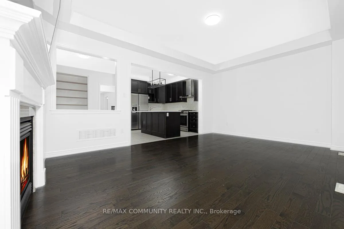 Photo 9 of 99 Cornwall Drive, Markham, Cornell — HOMEH