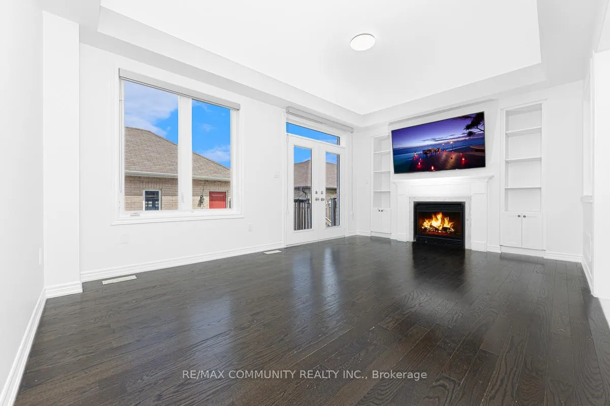 Photo 11 of 99 Cornwall Drive, Markham, Cornell — HOMEH