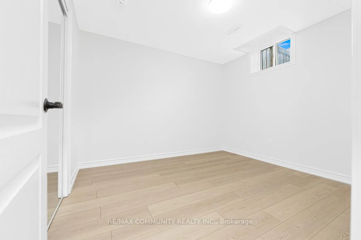Photo 25 of 99 Cornwall Drive, Markham, Cornell — HOMEH