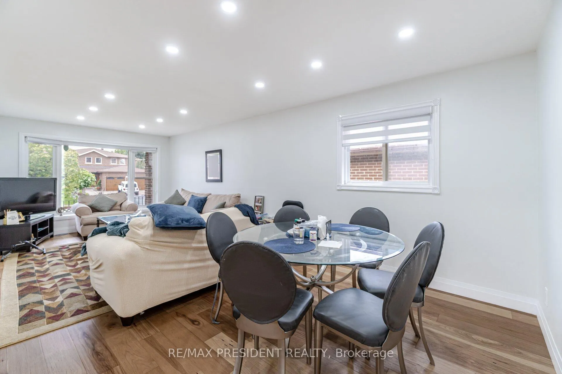Photo 10 of 13 Panorama Crescent, Brampton, Northgate — HOMEH