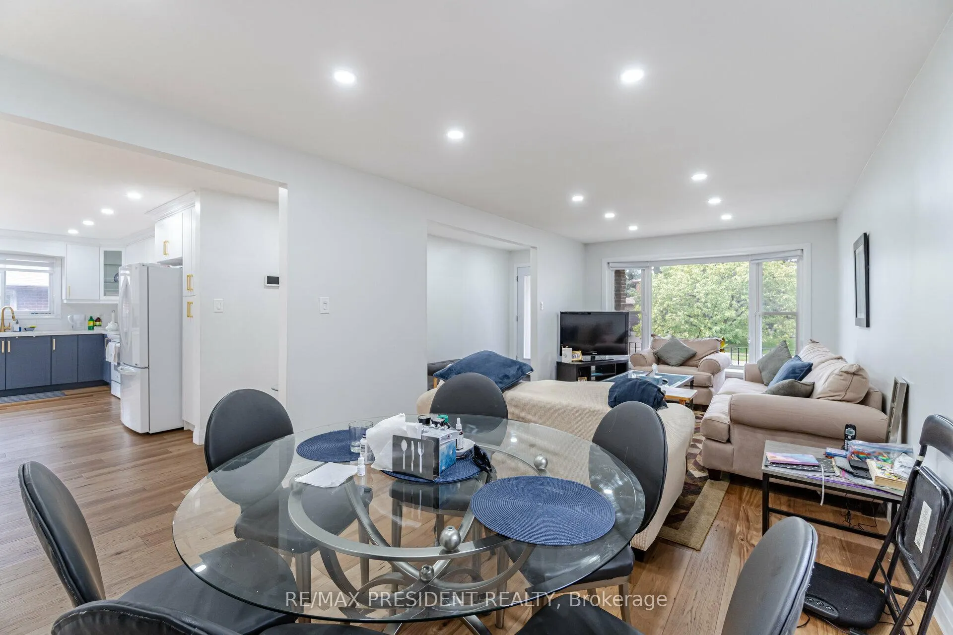 Photo 11 of 13 Panorama Crescent, Brampton, Northgate — HOMEH