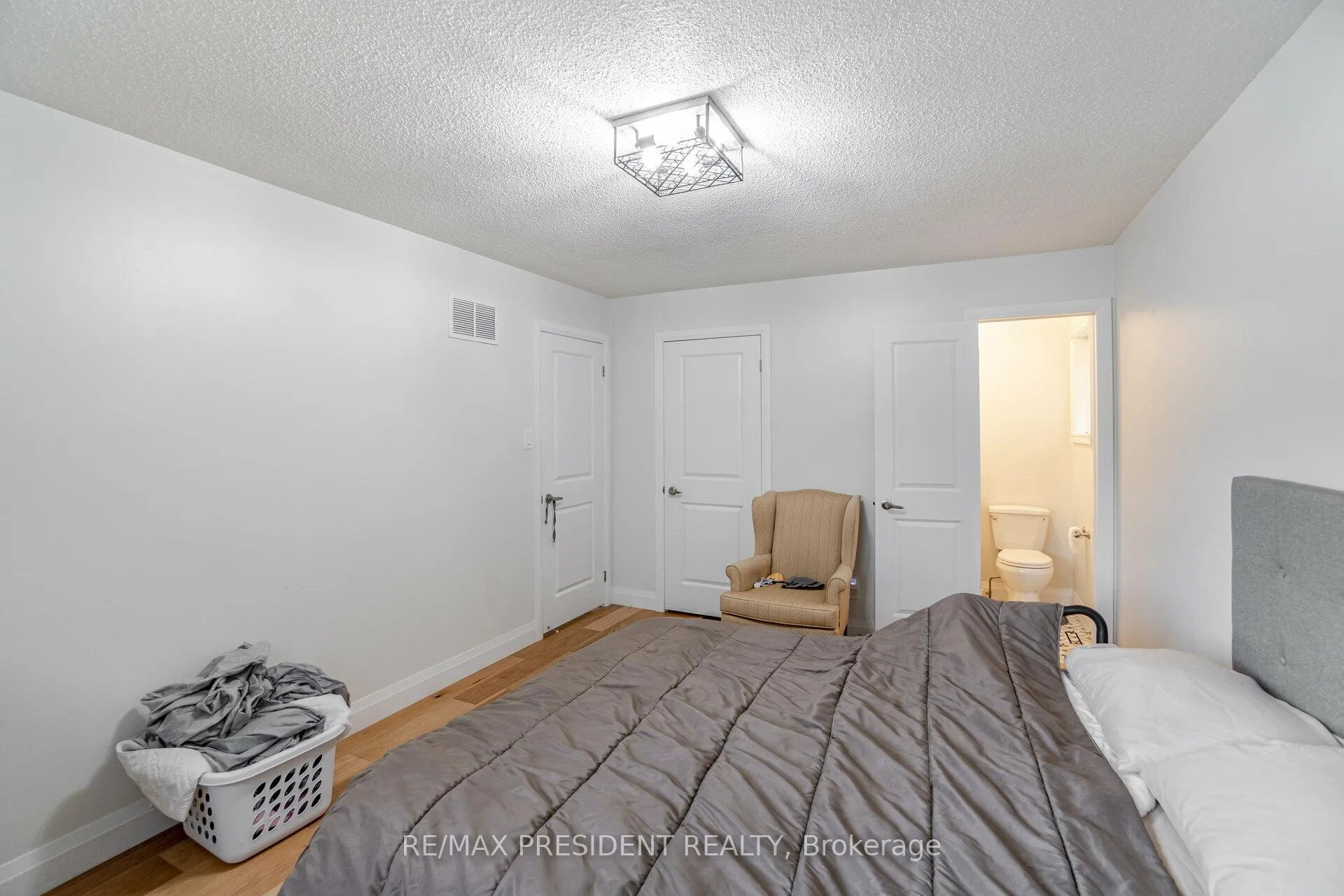 Photo 18 of 13 Panorama Crescent, Brampton, Northgate — HOMEH