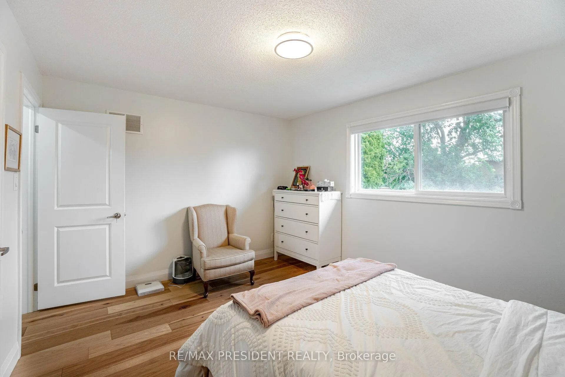 Photo 21 of 13 Panorama Crescent, Brampton, Northgate — HOMEH