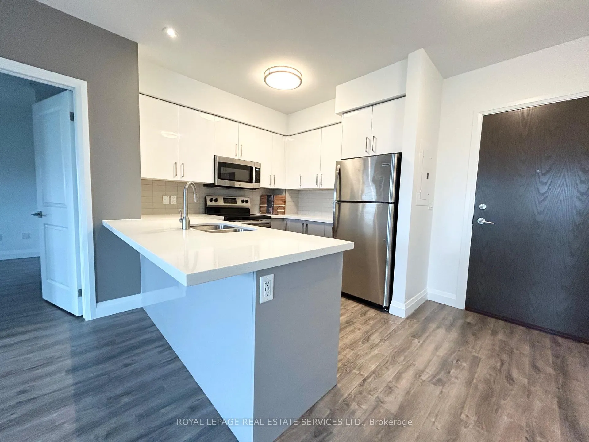 Photo 4 of Unit 710, 460C Belmont Avenue W, Kitchener — HOMEH