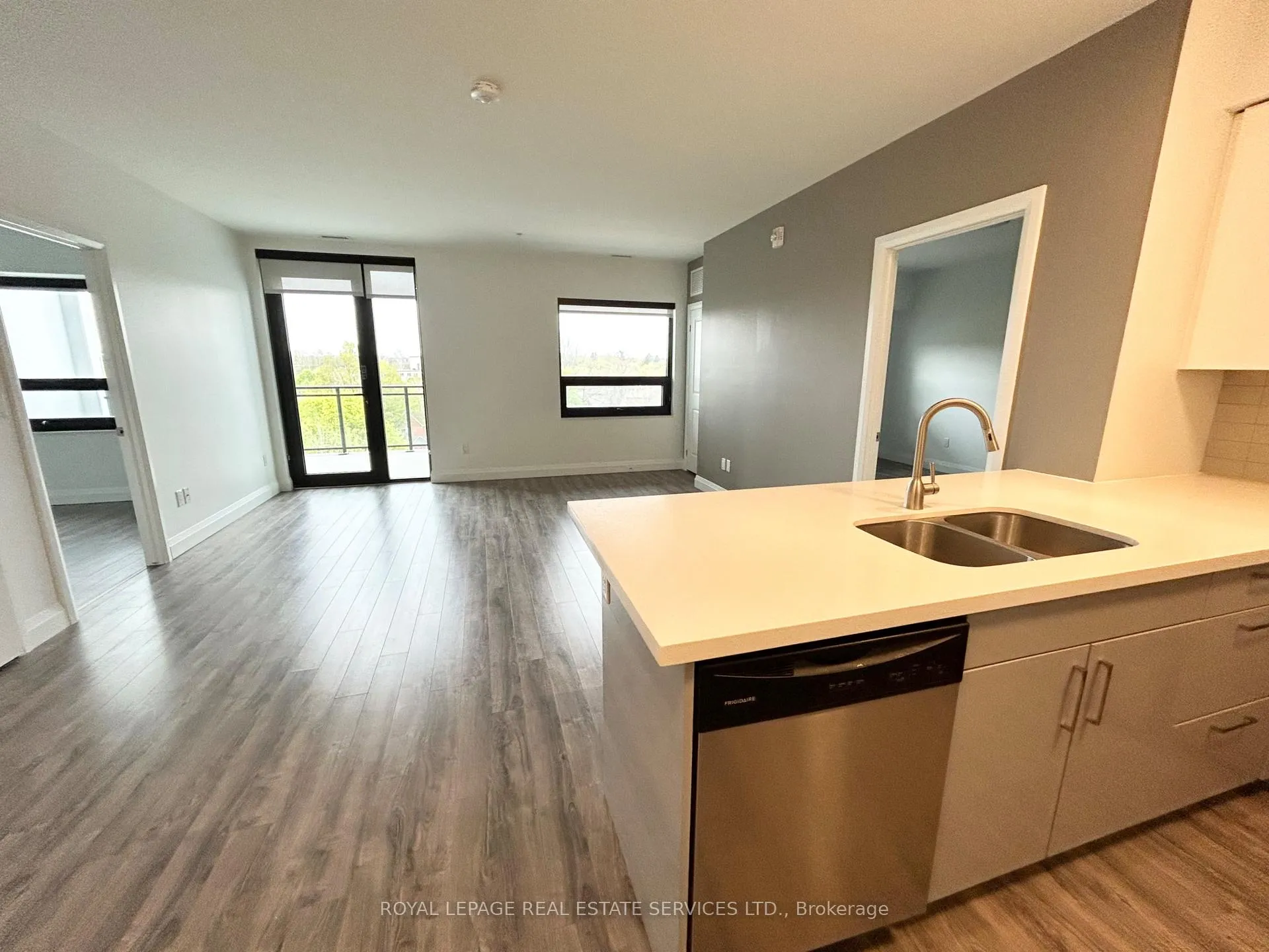 Photo 6 of Unit 710, 460C Belmont Avenue W, Kitchener — HOMEH