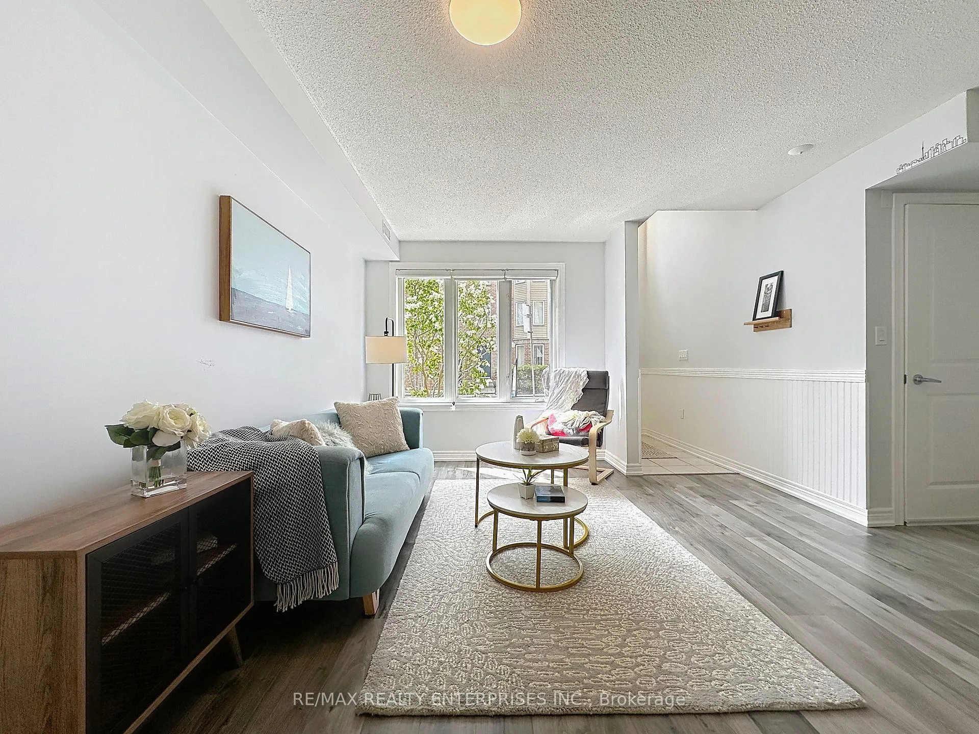 Photo 10 of Unit 102, 52 Aerodrome Crescent, Toronto, Leaside — HOMEH