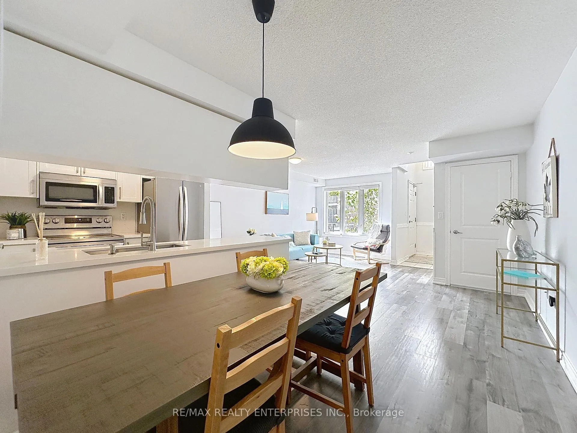 Photo 23 of Unit 102, 52 Aerodrome Crescent, Toronto, Leaside — HOMEH