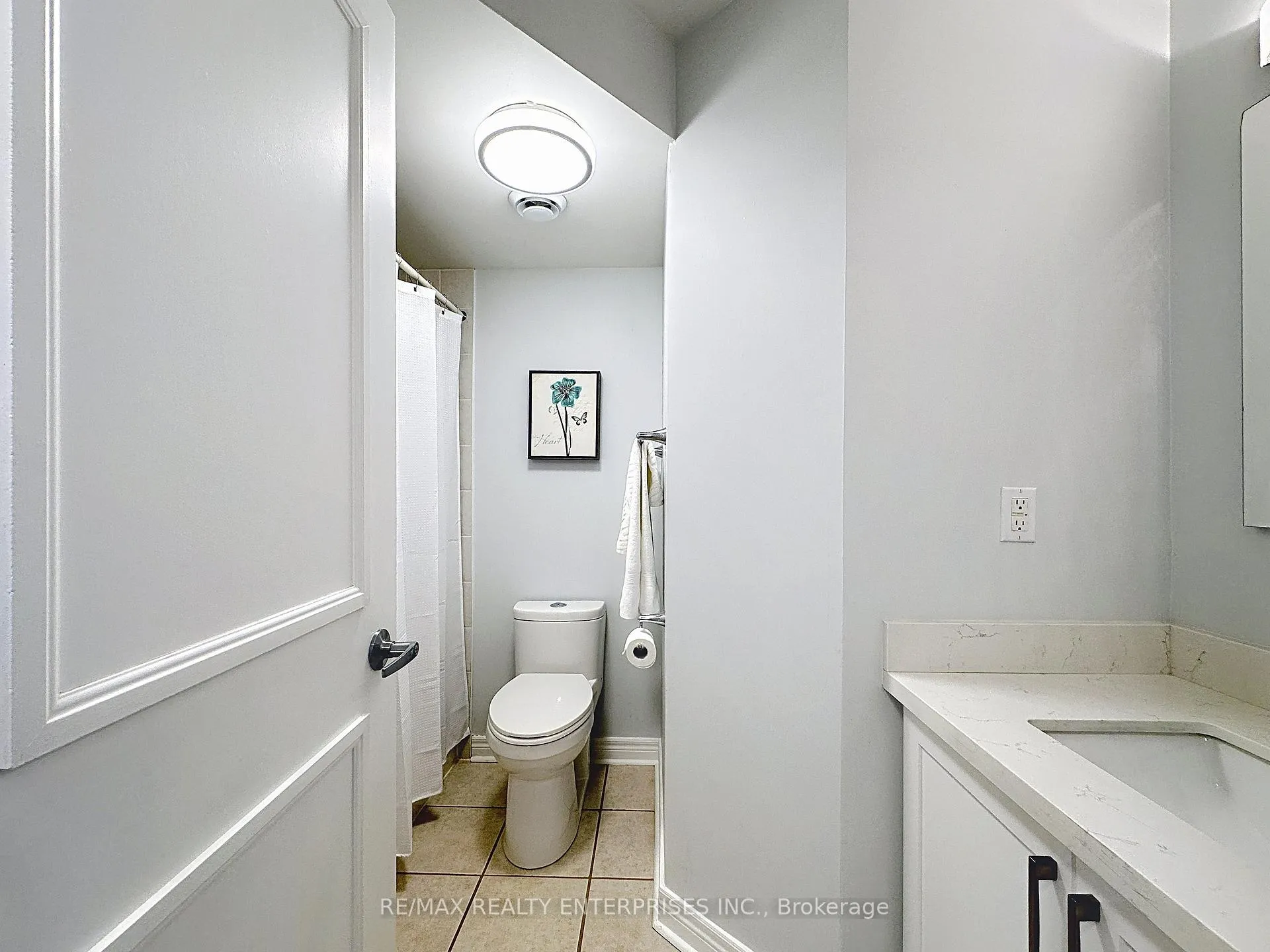 Photo 29 of Unit 102, 52 Aerodrome Crescent, Toronto, Leaside — HOMEH