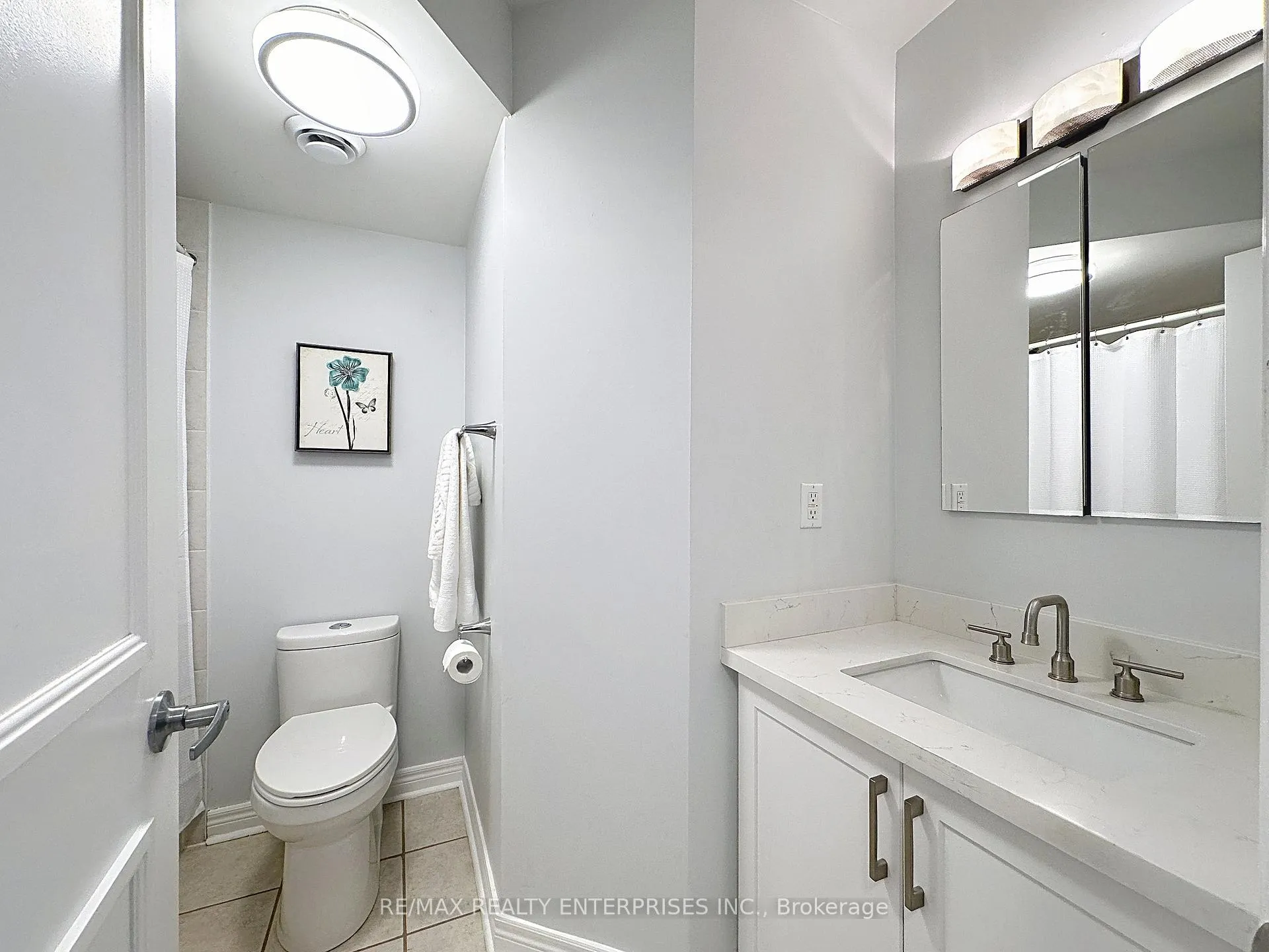 Photo 30 of Unit 102, 52 Aerodrome Crescent, Toronto, Leaside — HOMEH