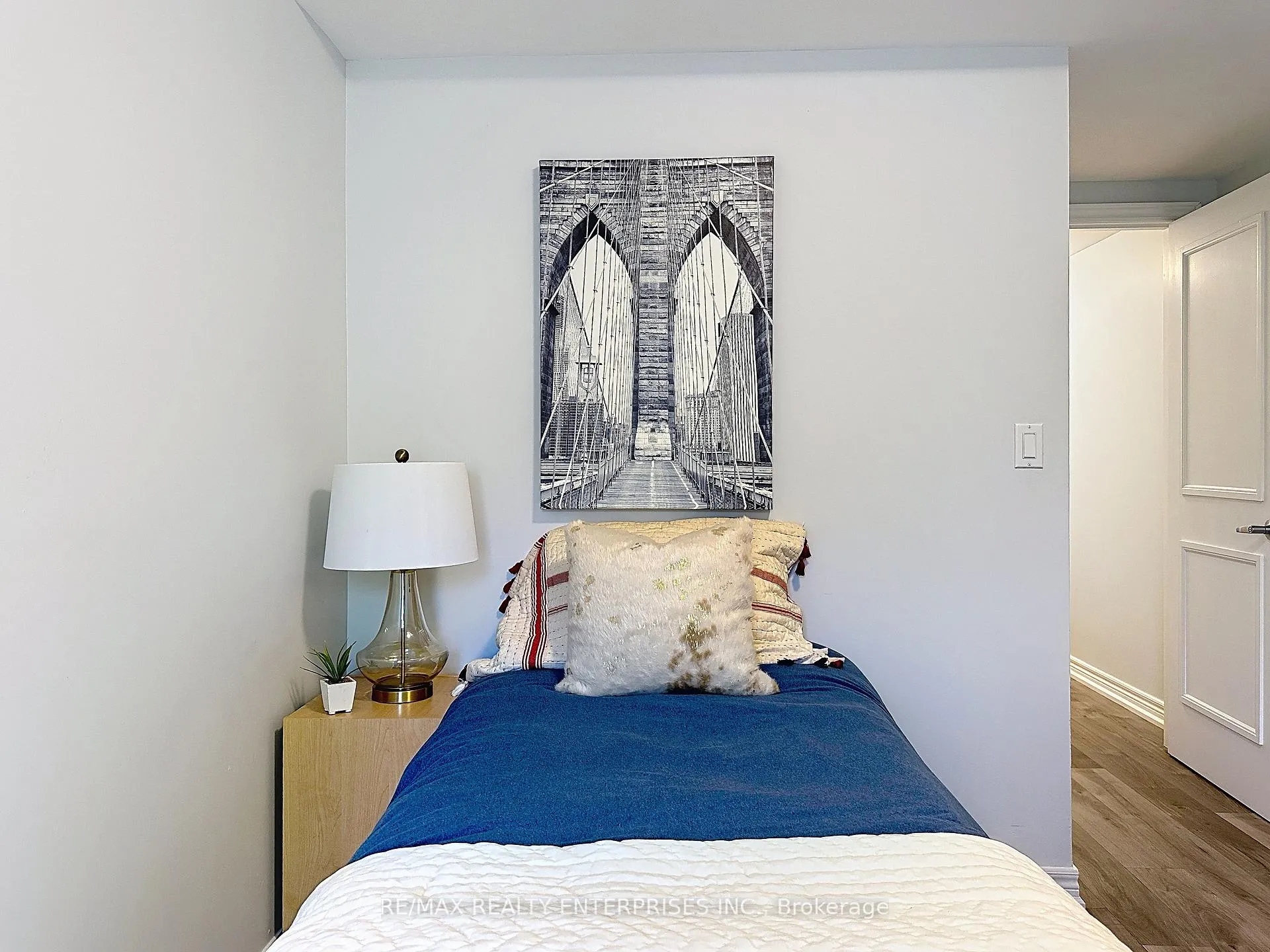 Photo 39 of Unit 102, 52 Aerodrome Crescent, Toronto, Leaside — HOMEH