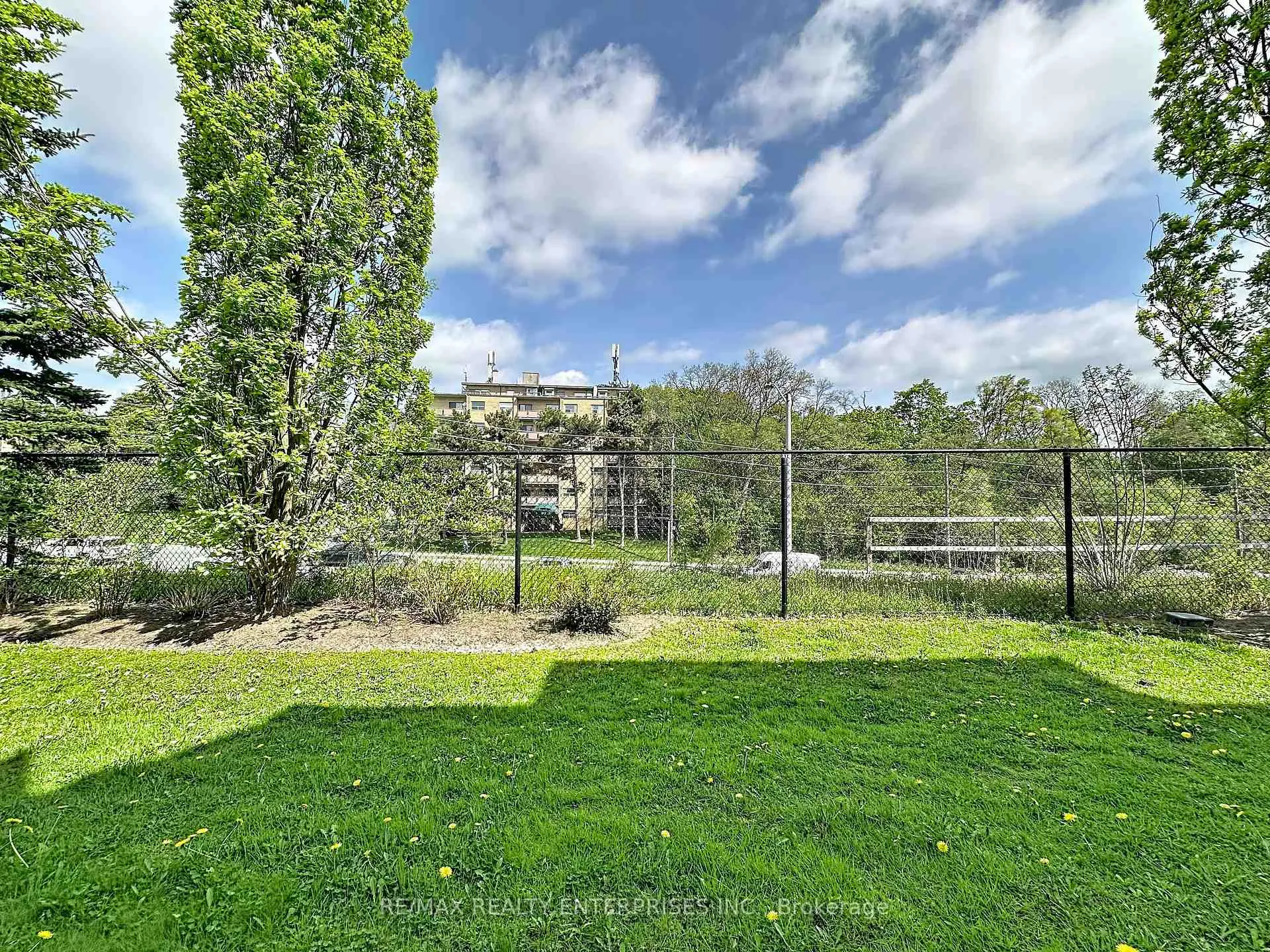 Photo 44 of Unit 102, 52 Aerodrome Crescent, Toronto, Leaside — HOMEH
