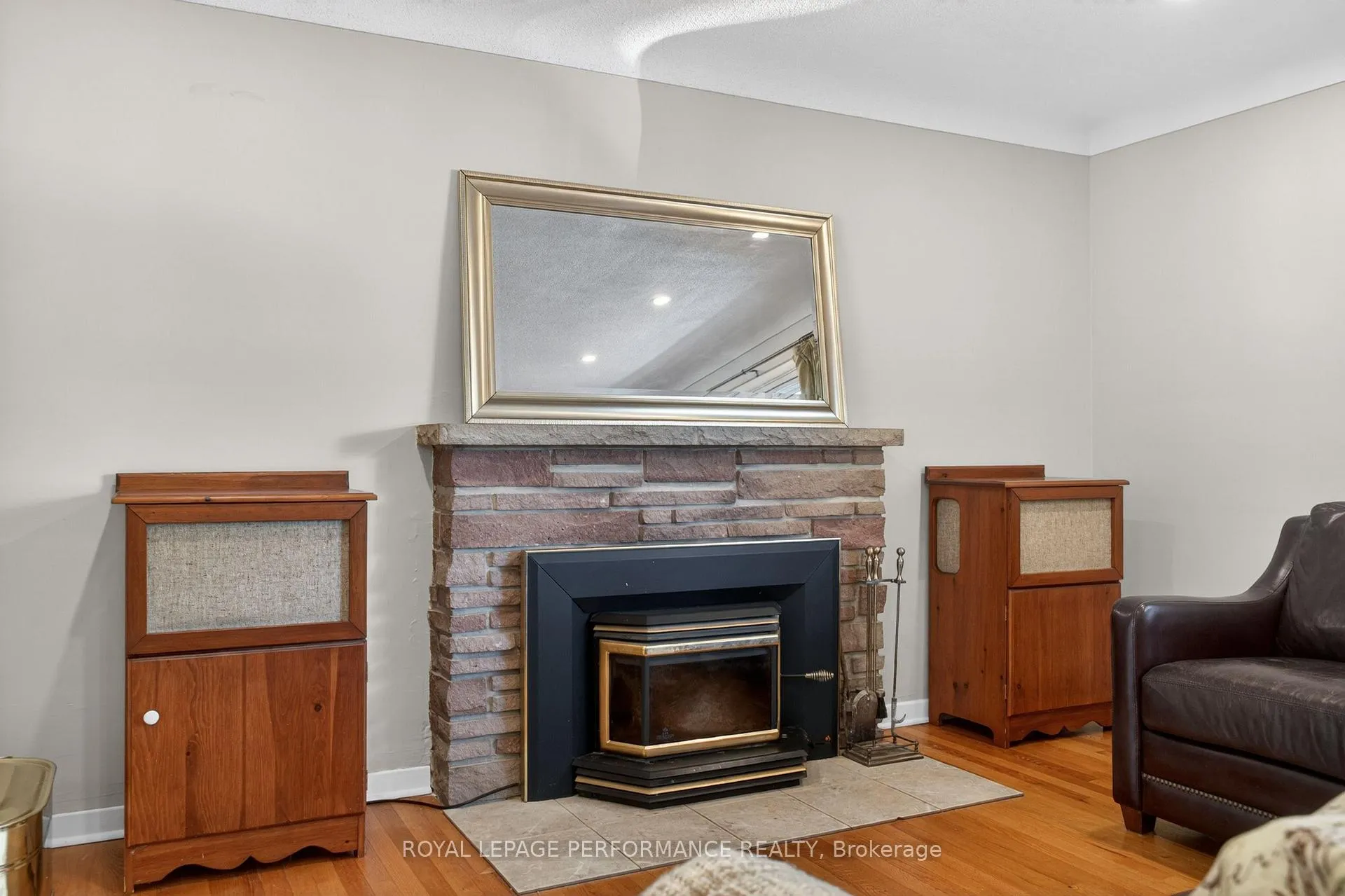 Photo 8 of 1182 Greyrock Crescent, Ottawa, Copeland Park — HOMEH
