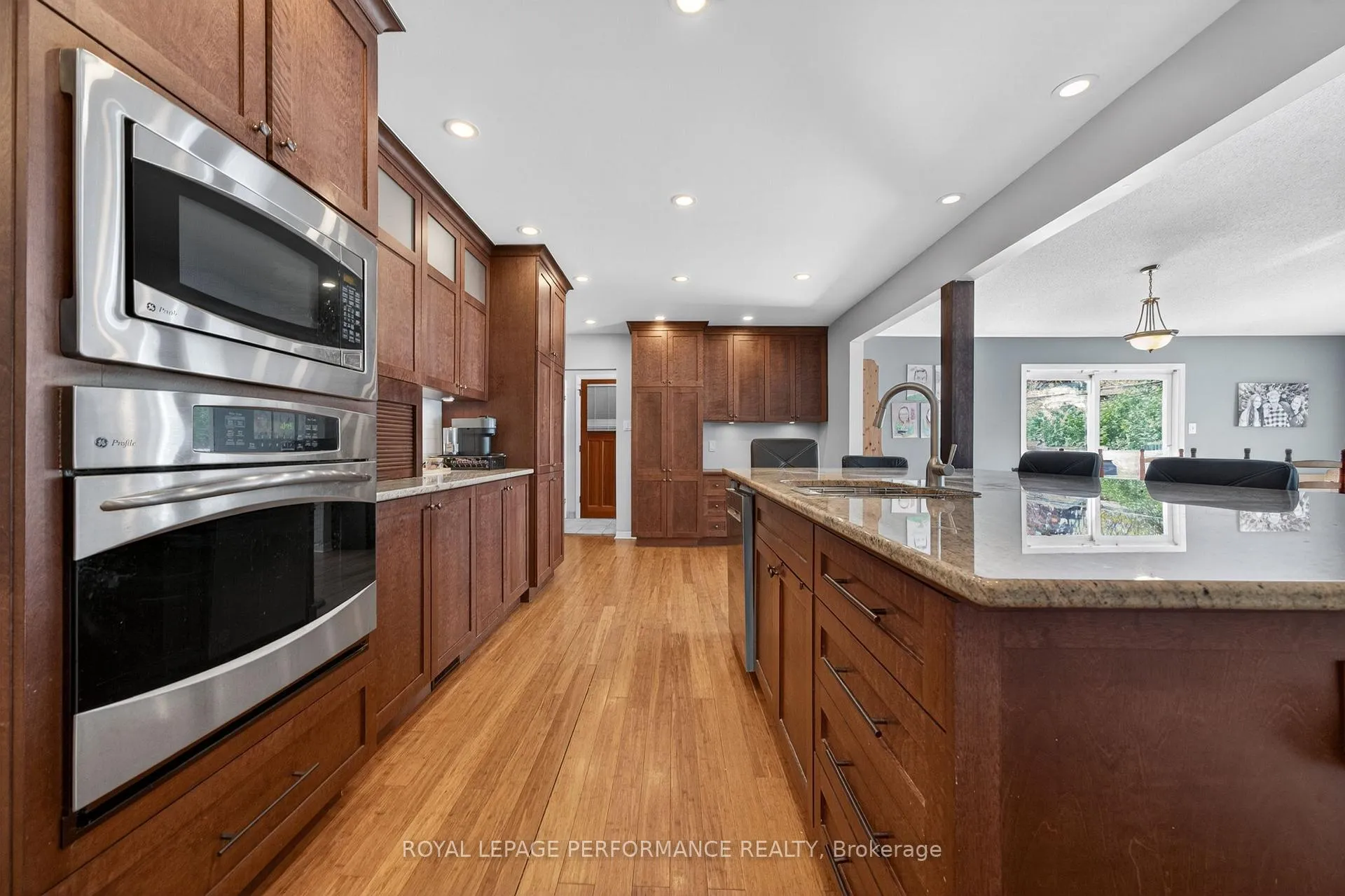Photo 9 of 1182 Greyrock Crescent, Ottawa, Copeland Park — HOMEH