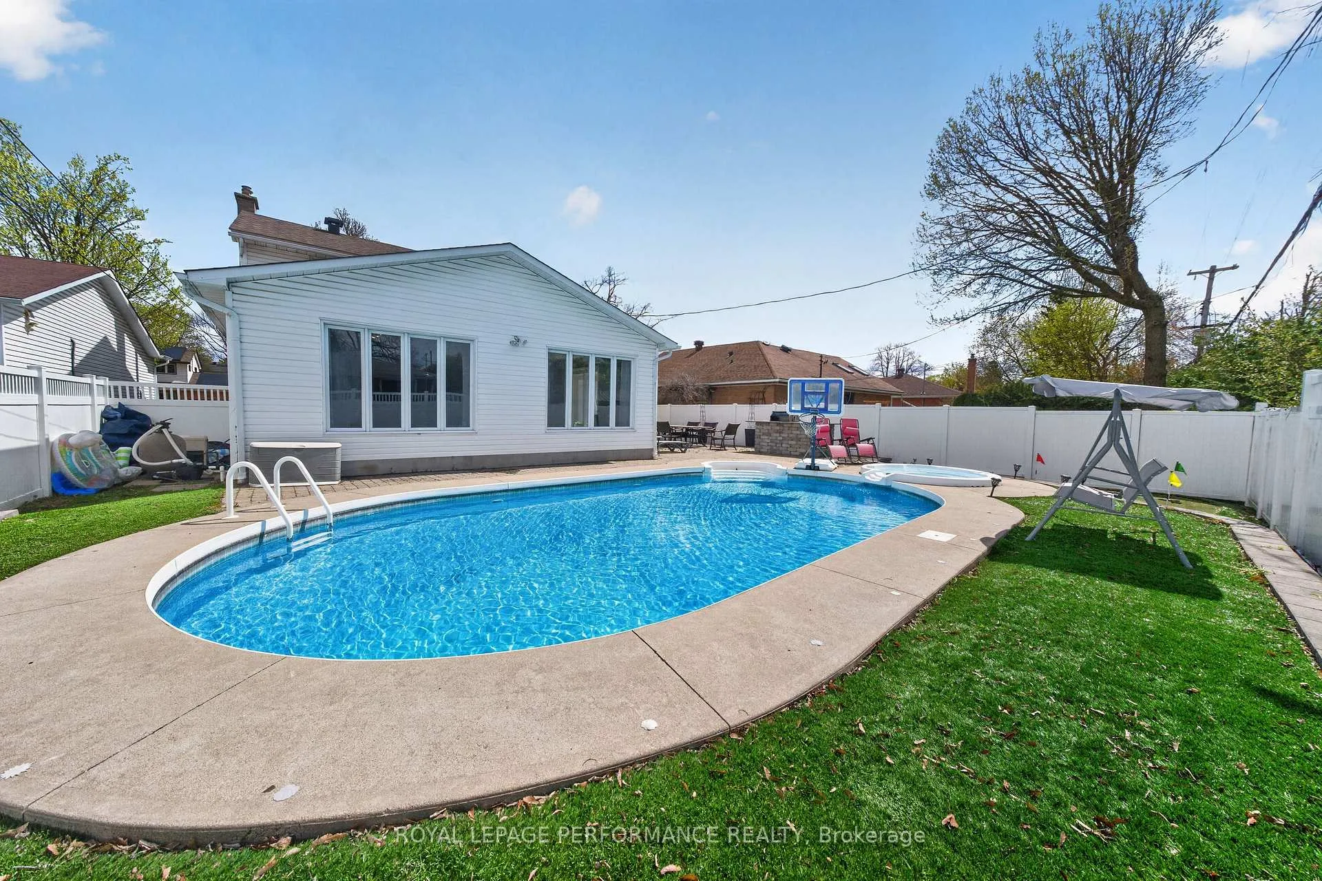 Photo 34 of 1182 Greyrock Crescent, Ottawa, Copeland Park — HOMEH