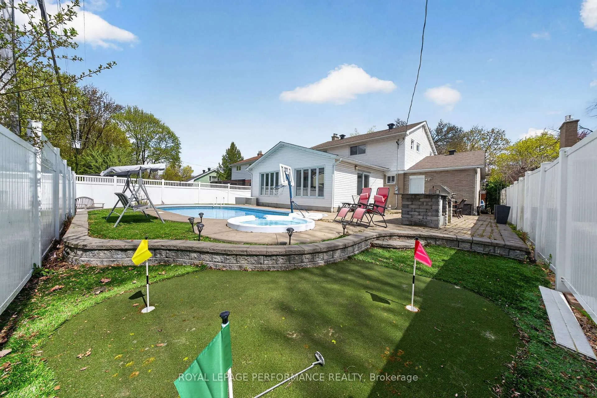 Photo 37 of 1182 Greyrock Crescent, Ottawa, Copeland Park — HOMEH