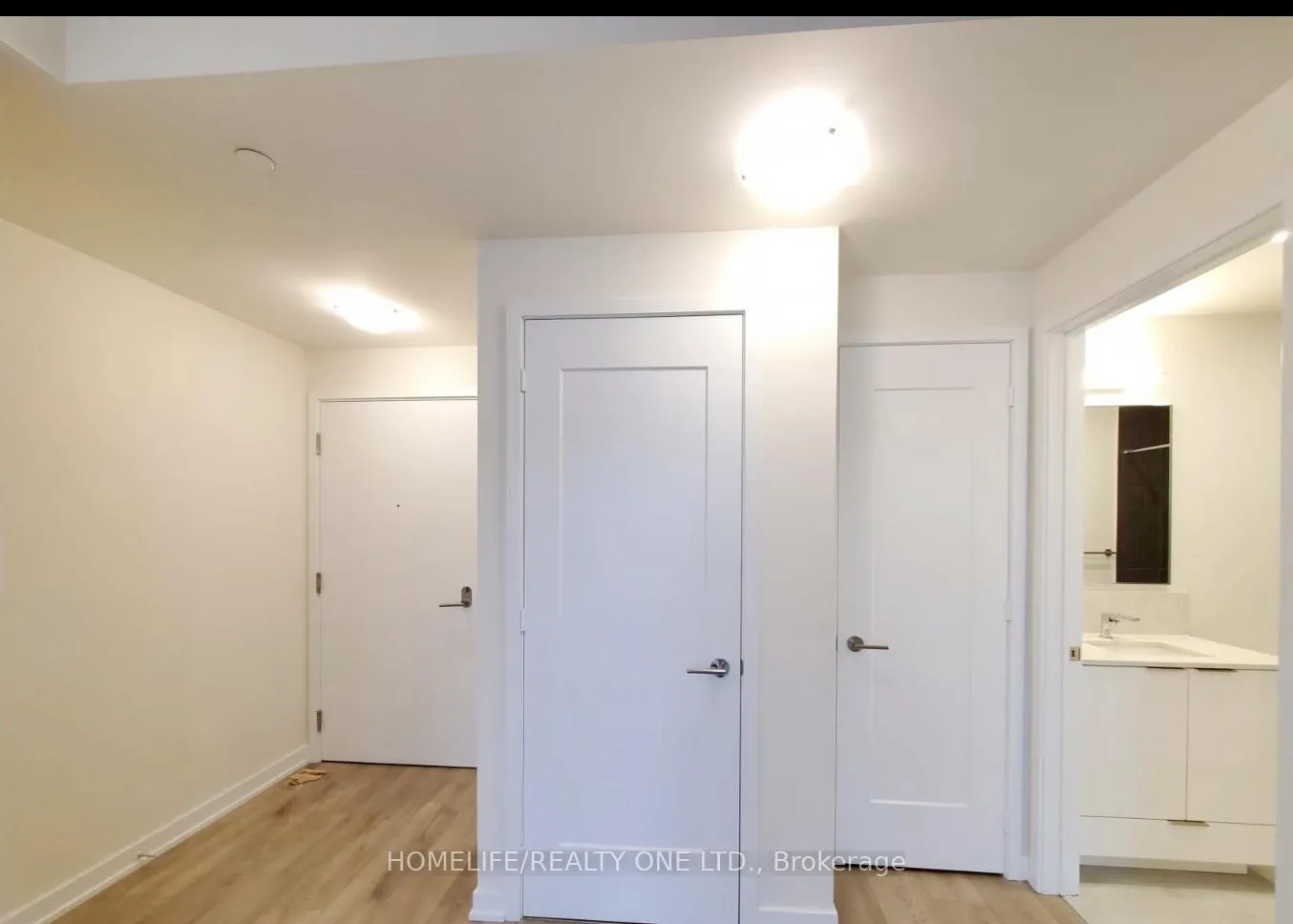 Photo 4 of Unit 3206, 28 Freeland Street, Toronto, Waterfront Communities — HOMEH
