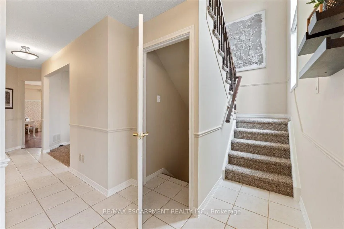 Photo 5 of 284 Delancey Boulevard, Hamilton, Barnstown — HOMEH