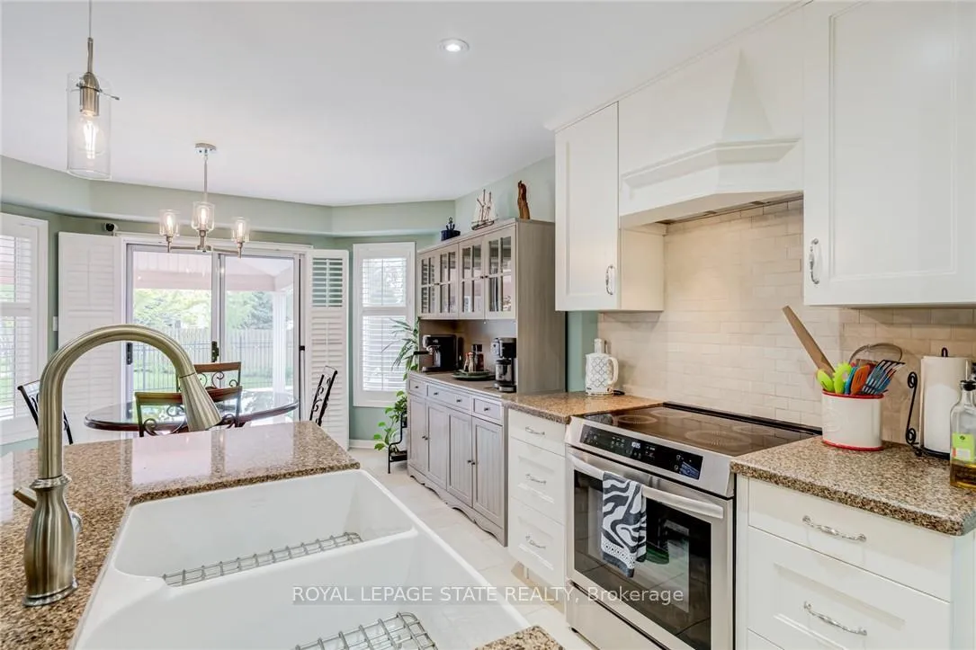 Photo 13 of 82 Vansickle Road, St. Catharines, Rykert/Vansickle — HOMEH