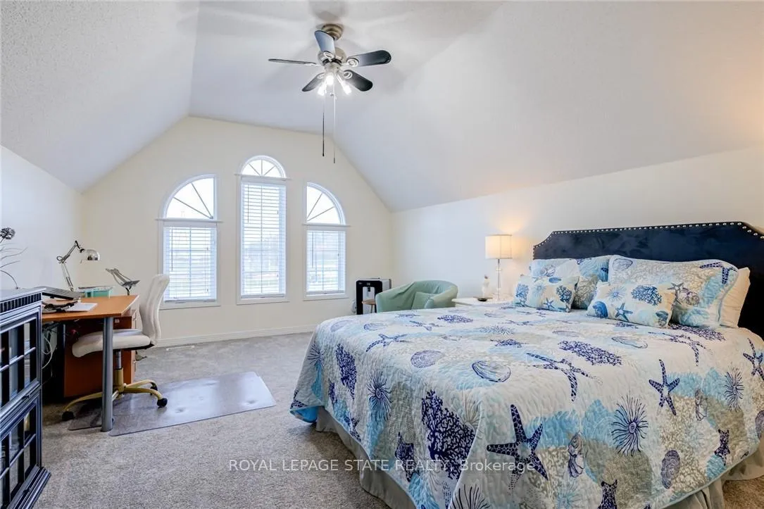 Photo 32 of 82 Vansickle Road, St. Catharines, Rykert/Vansickle — HOMEH