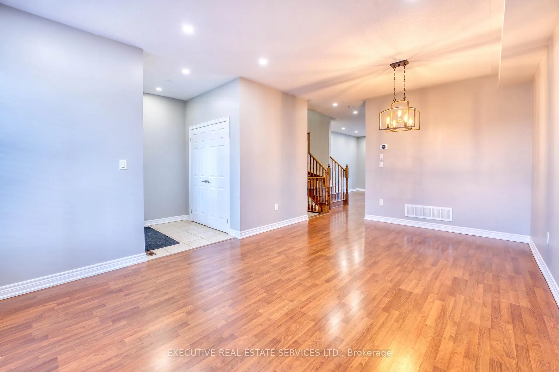 Photo 5 of 9499 Ninth Line, Markham, Cornell — HOMEH