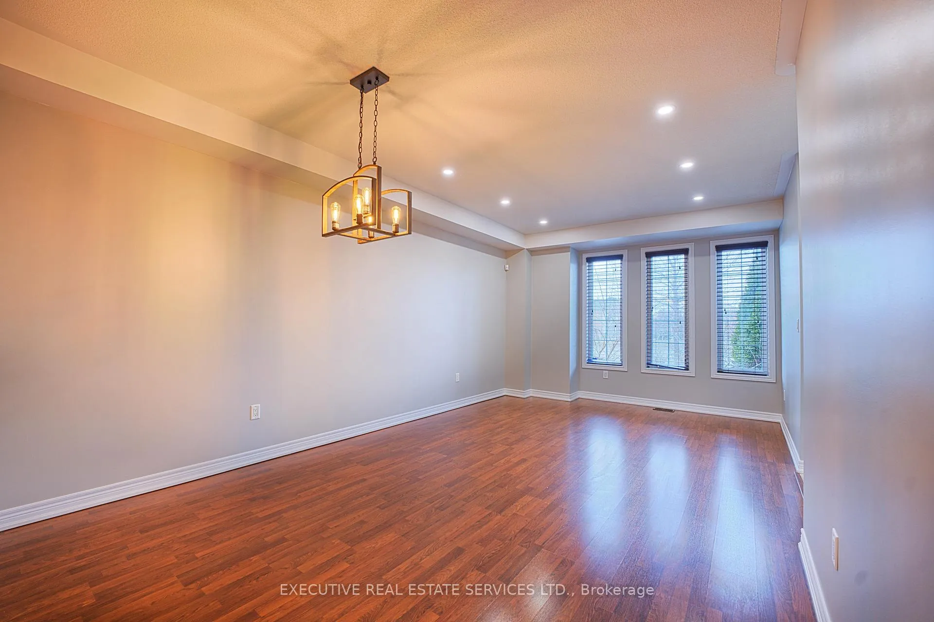 Photo 6 of 9499 Ninth Line, Markham, Cornell — HOMEH