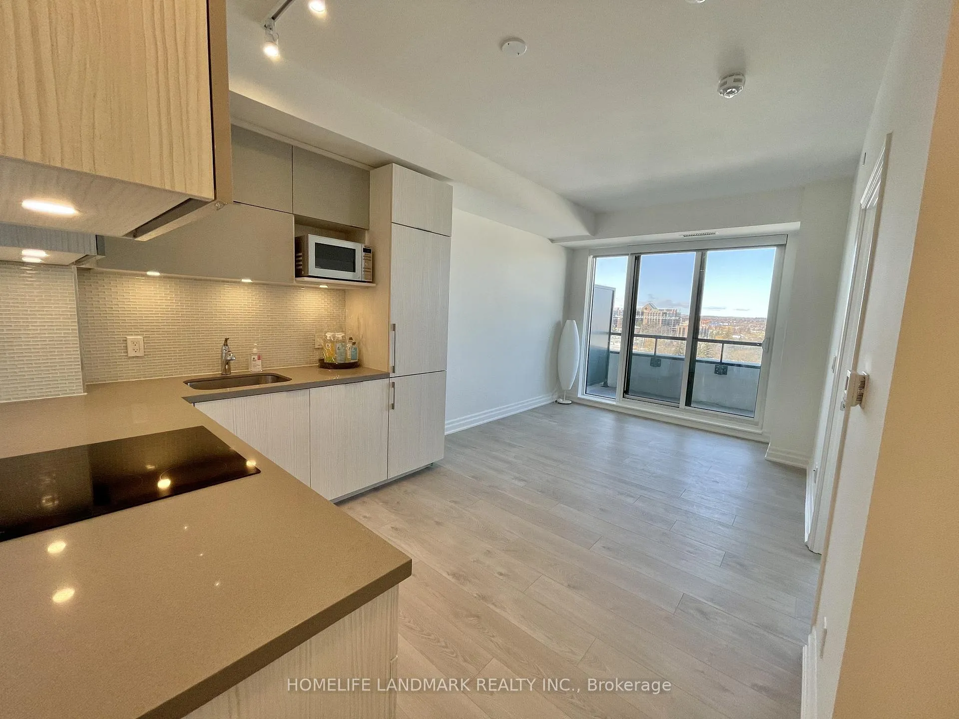 Photo 8 of Unit 1017, 8 Rouge Valley Drive W, Markham, Unionville — HOMEH
