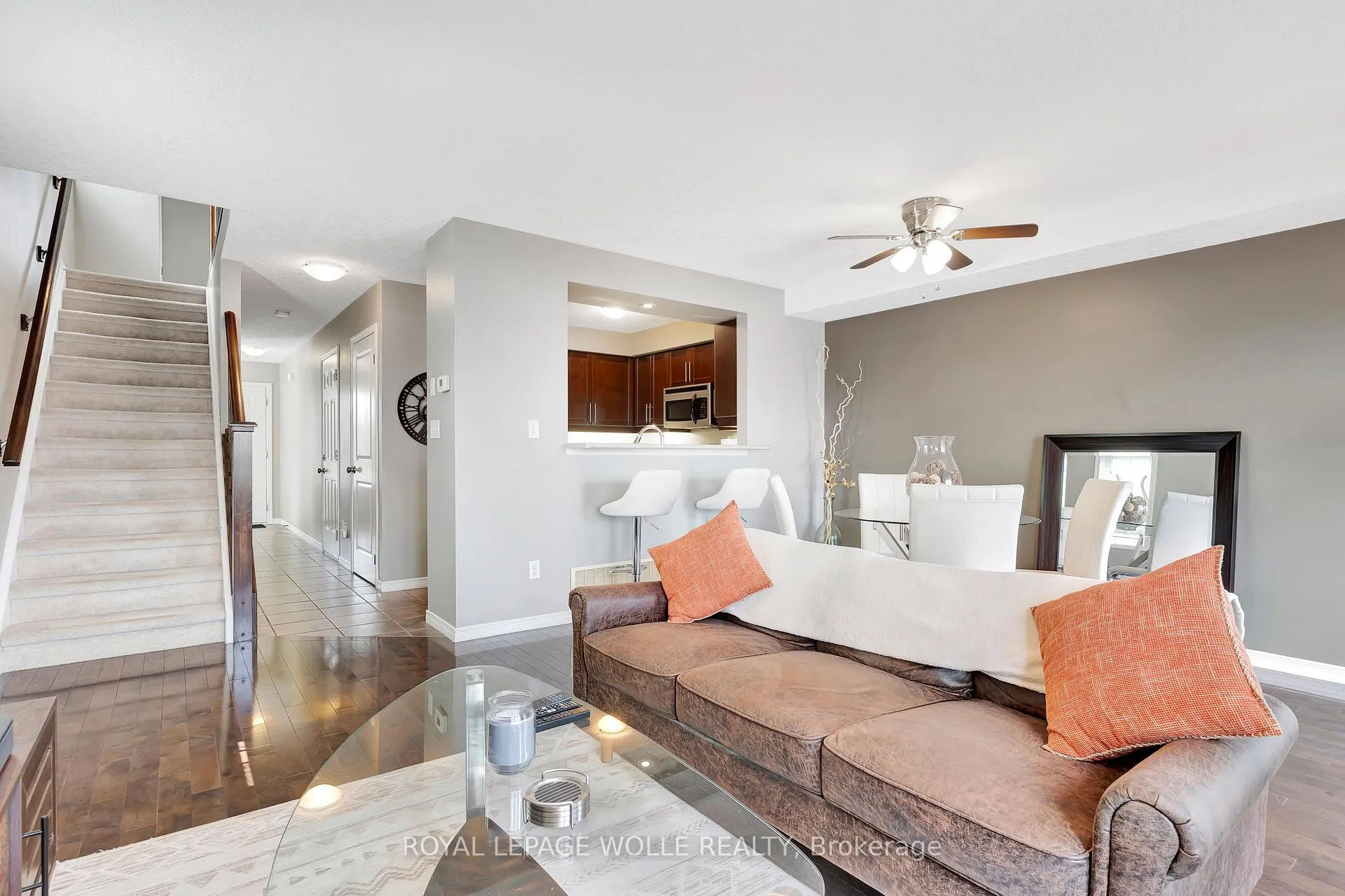 Photo 17 of 935 Zeller Crescent, Kitchener — HOMEH