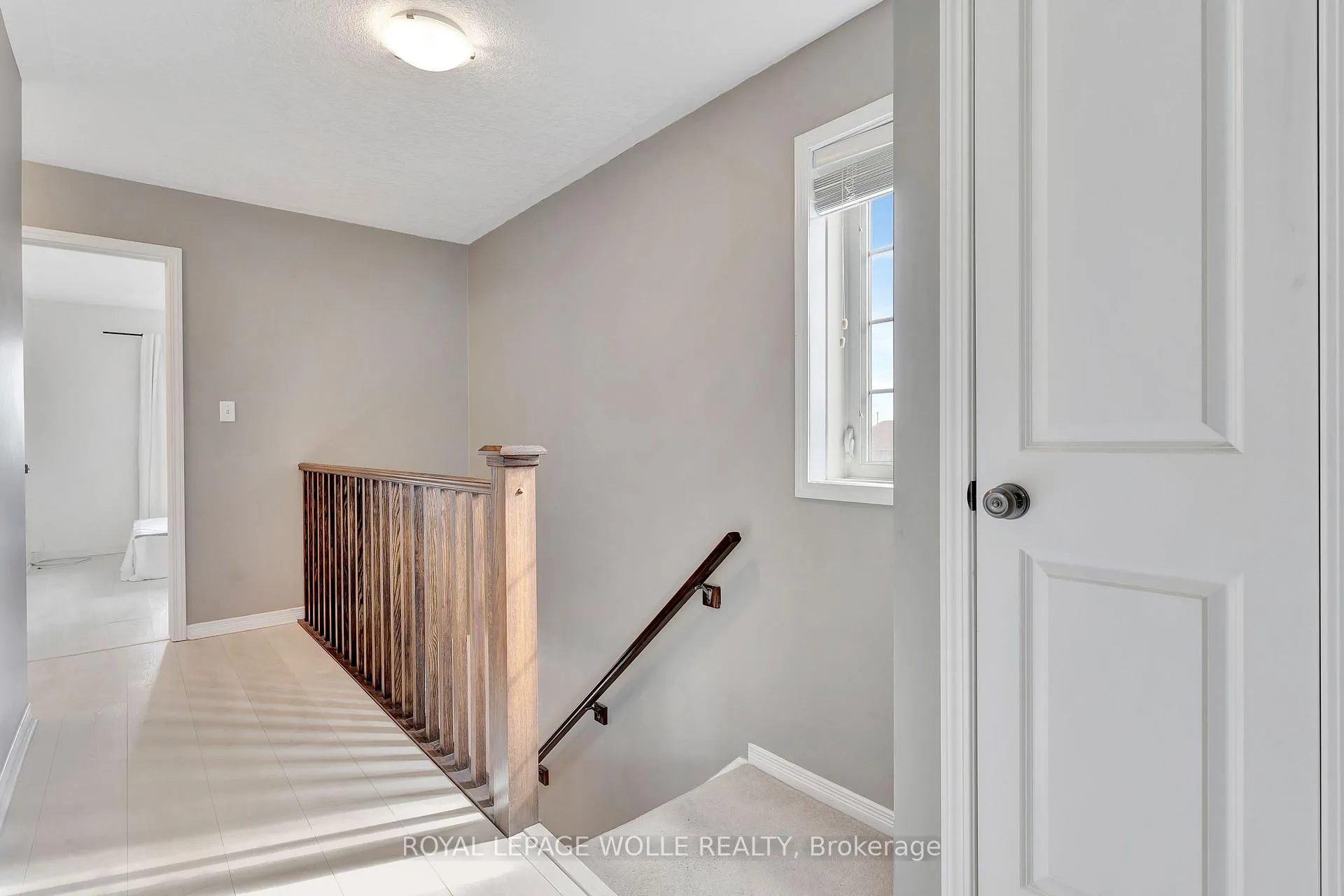 Photo 18 of 935 Zeller Crescent, Kitchener — HOMEH