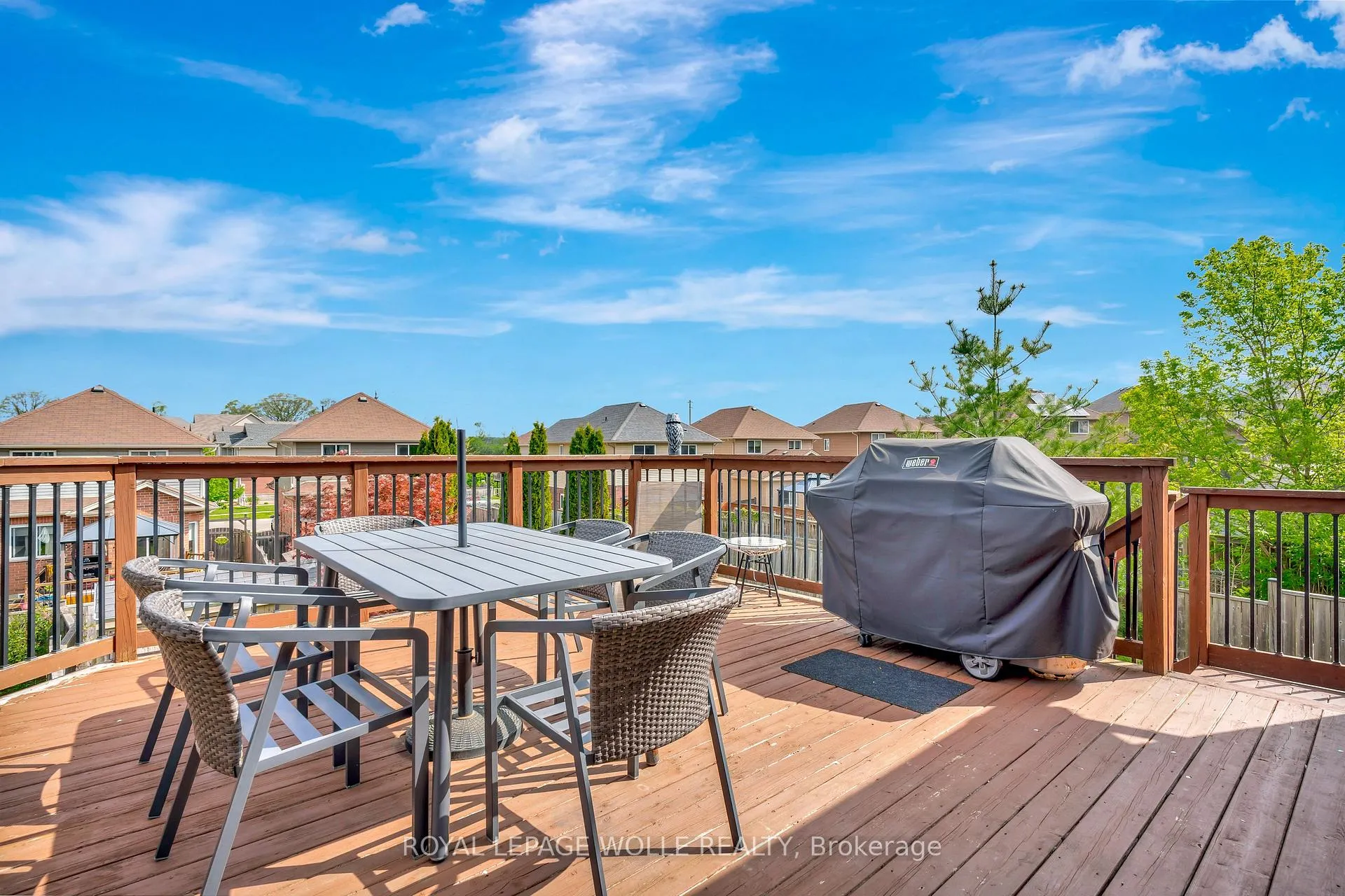 Photo 35 of 935 Zeller Crescent, Kitchener — HOMEH