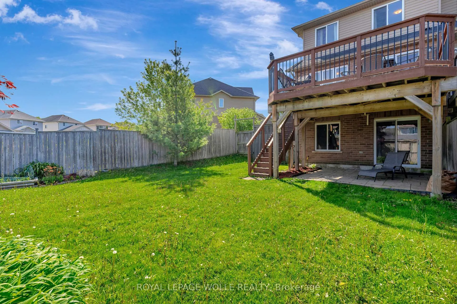 Photo 40 of 935 Zeller Crescent, Kitchener — HOMEH