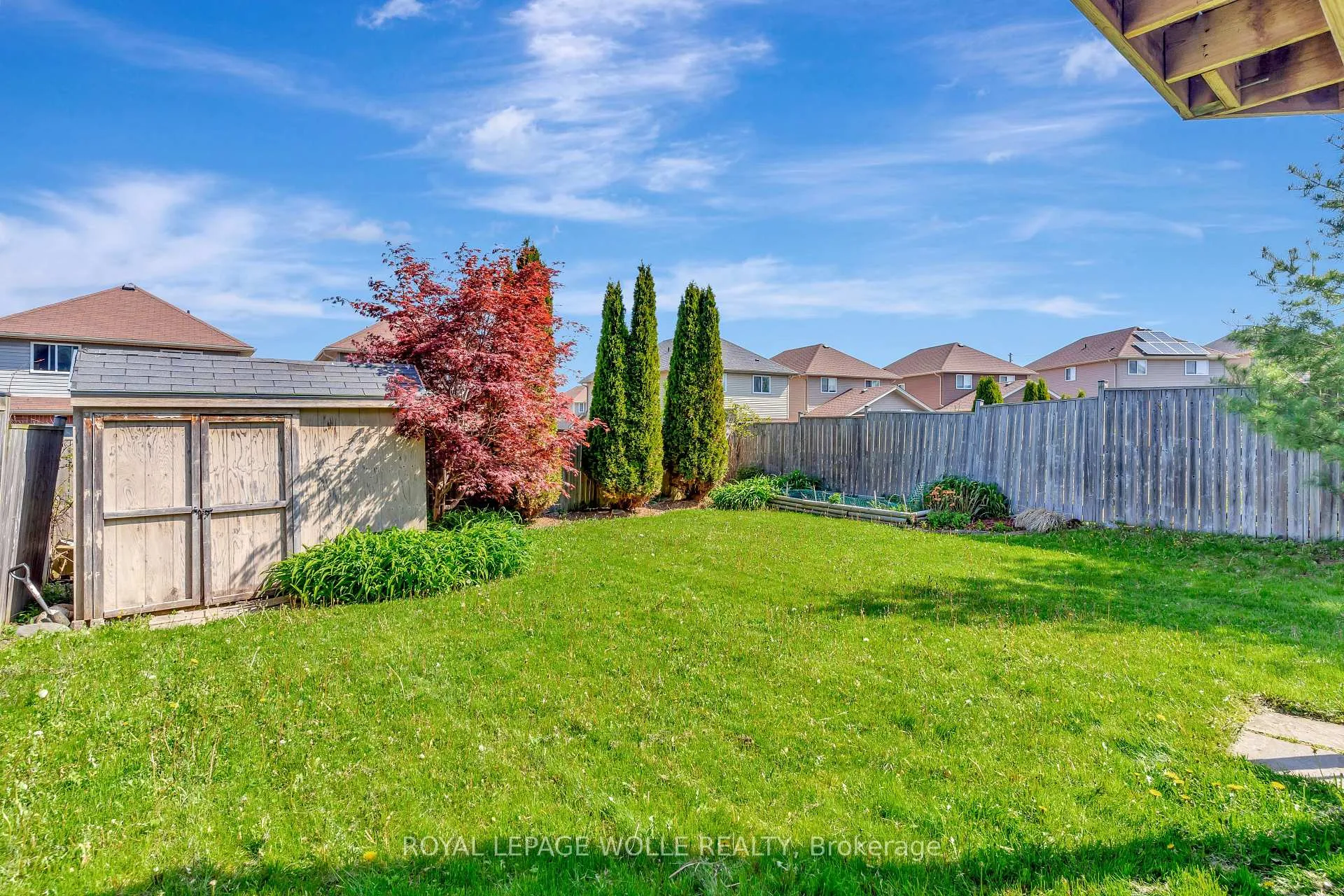 Photo 41 of 935 Zeller Crescent, Kitchener — HOMEH