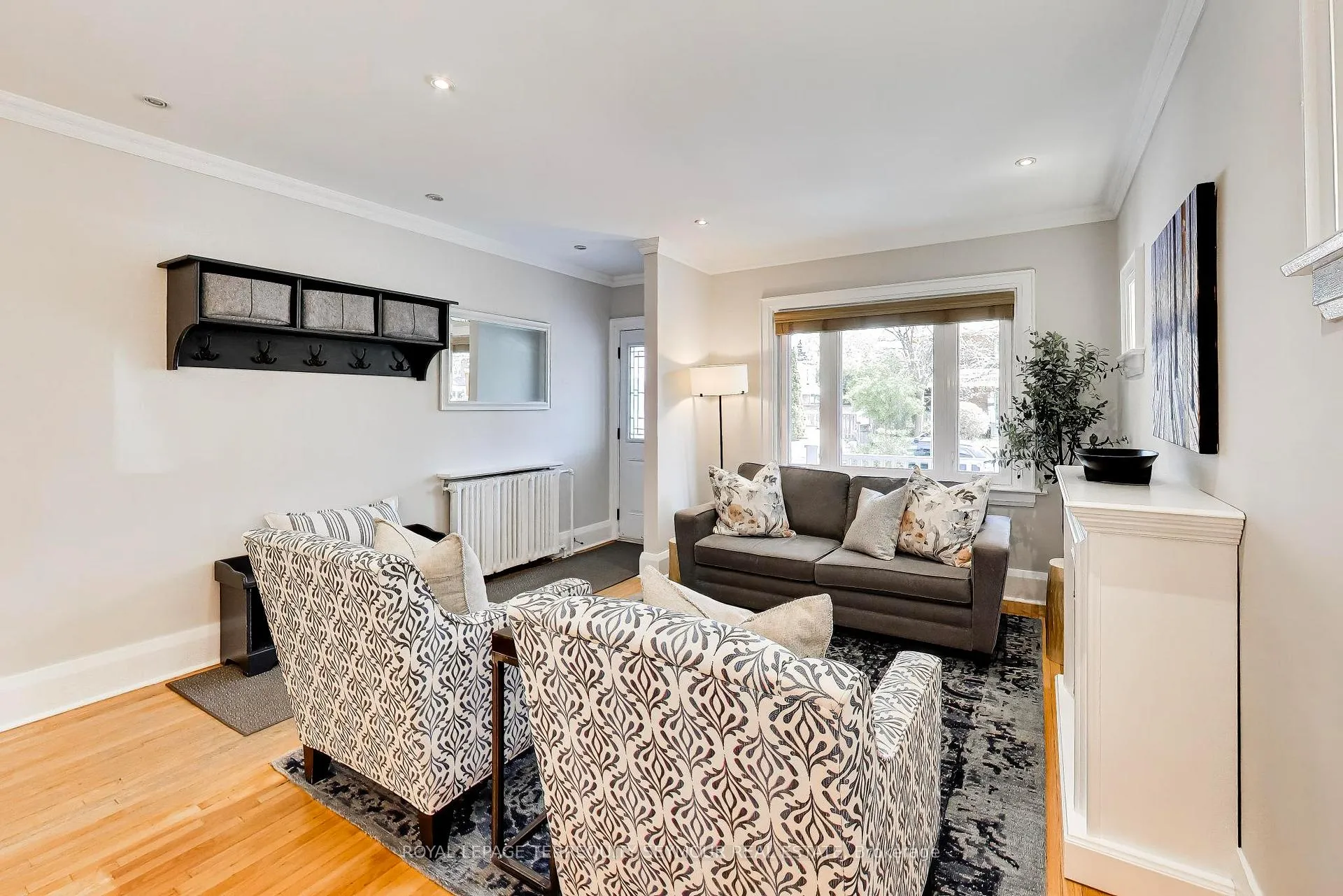 Photo 7 of 1080 Logan Avenue, Toronto, Broadview North — HOMEH
