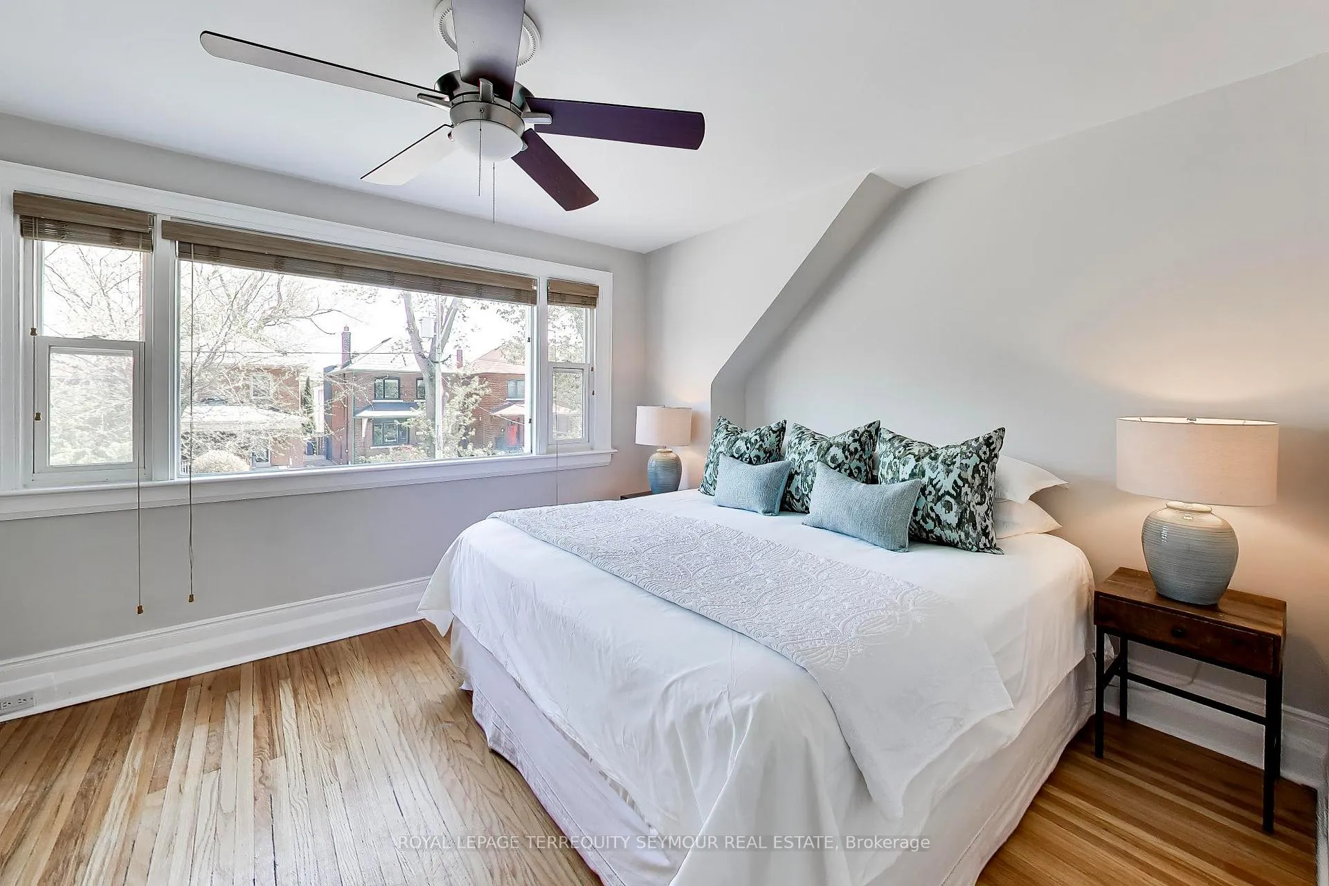 Photo 15 of 1080 Logan Avenue, Toronto, Broadview North — HOMEH
