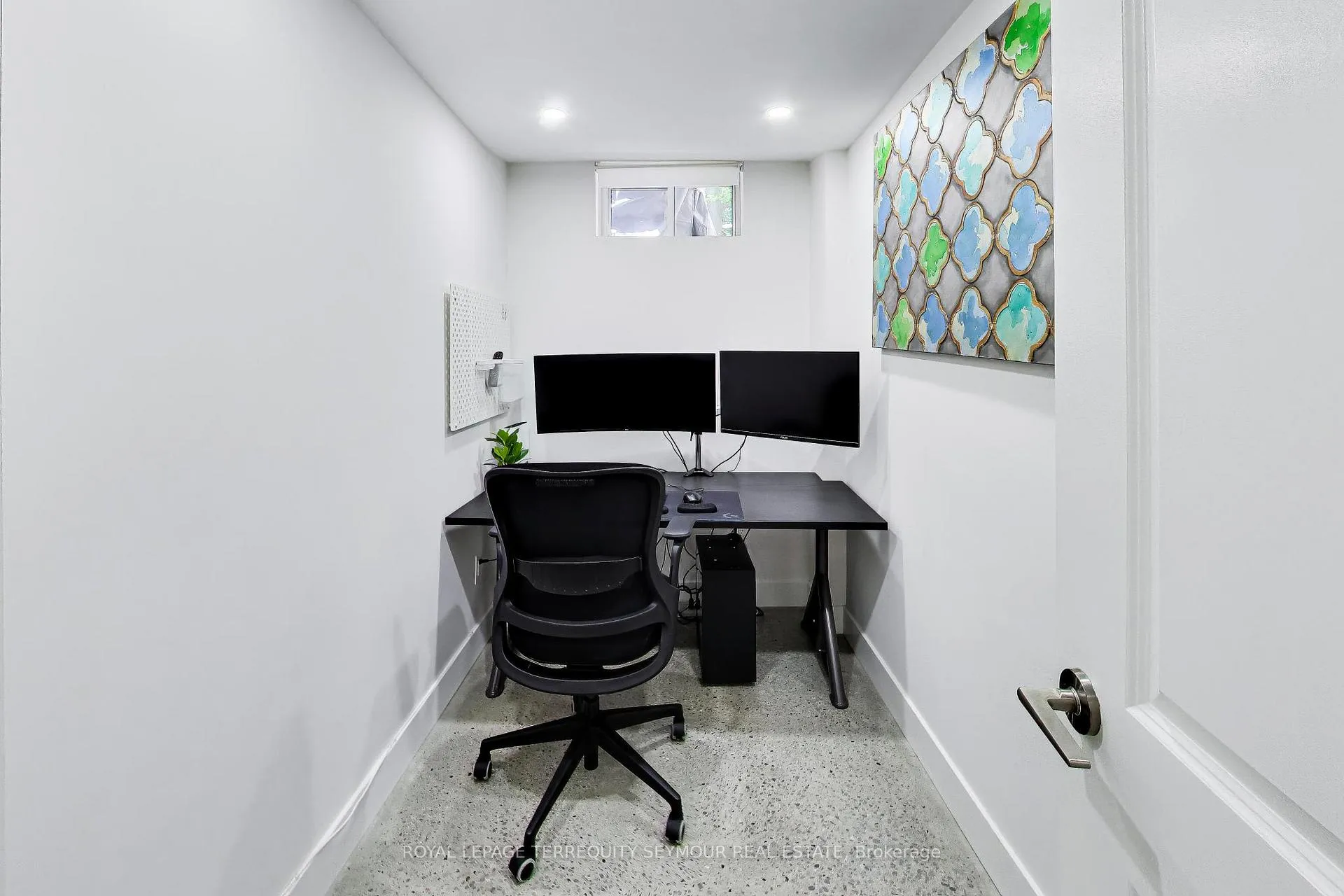 Photo 26 of 1080 Logan Avenue, Toronto, Broadview North — HOMEH