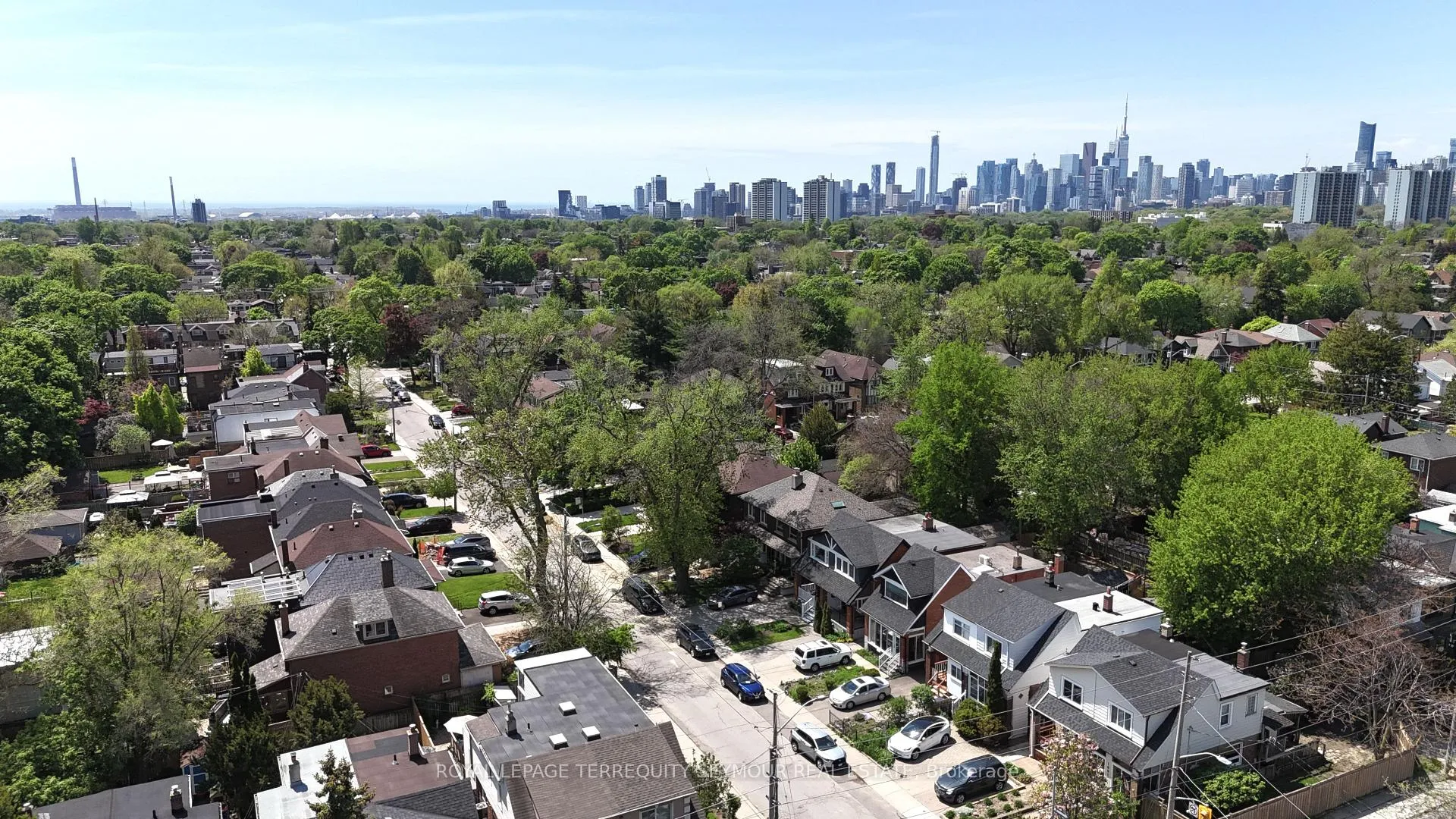 Photo 36 of 1080 Logan Avenue, Toronto, Broadview North — HOMEH