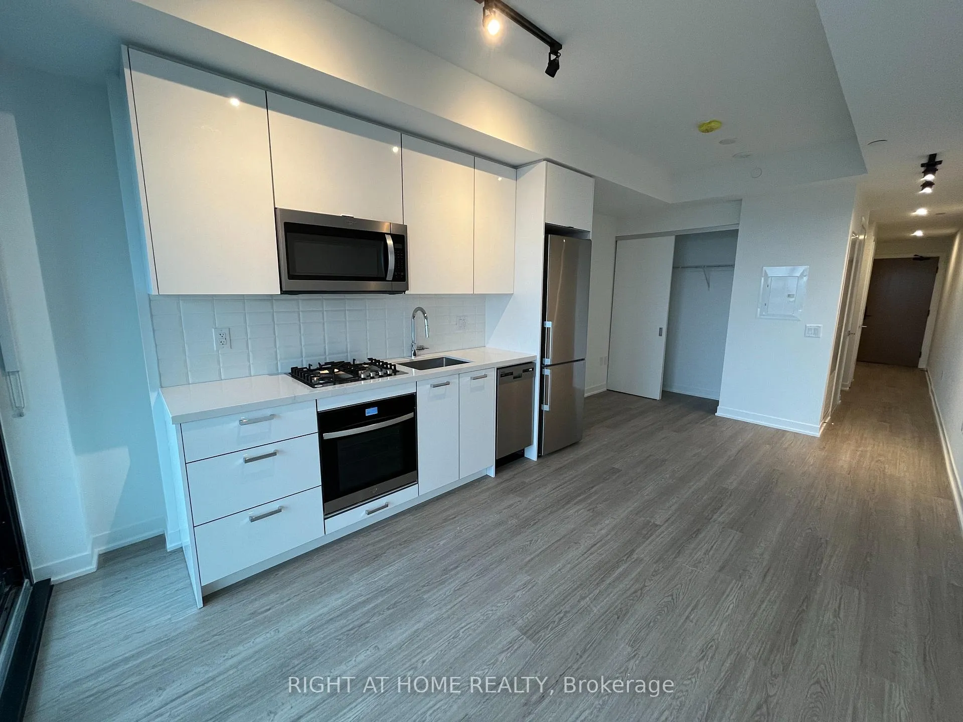 Photo 4 of Unit 1615, 195 McCaul Street, Toronto, Kensington-Chinatown — HOMEH