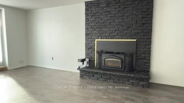 Photo 3 of 108 Kozlov Street, Barrie, Sunnidale — HOMEH