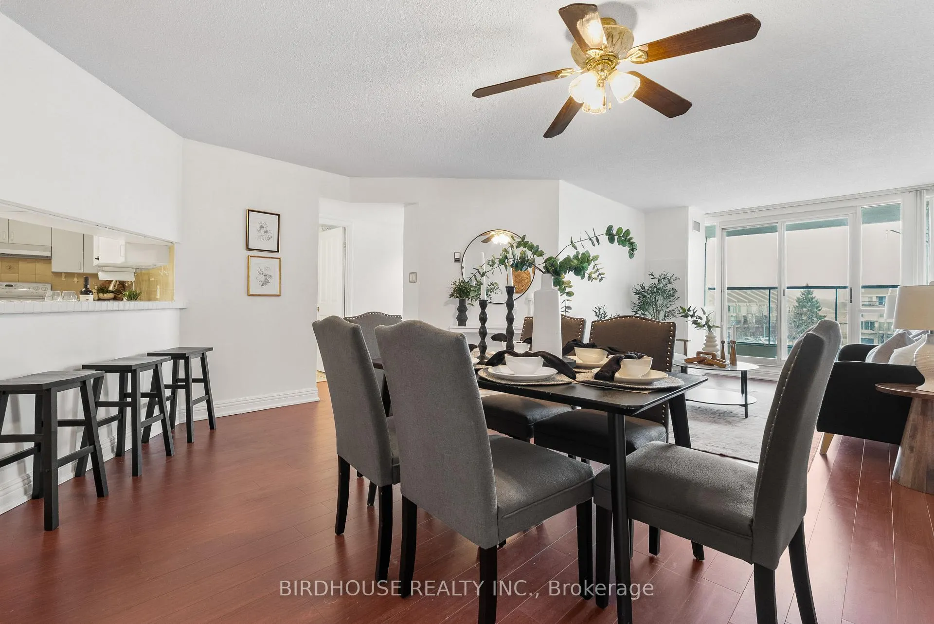 Photo 6 of Unit 311, 45 Cumberland Lane, Ajax, South West — HOMEH