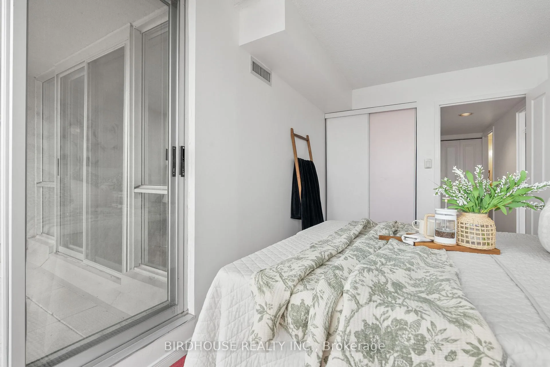 Photo 25 of Unit 311, 45 Cumberland Lane, Ajax, South West — HOMEH