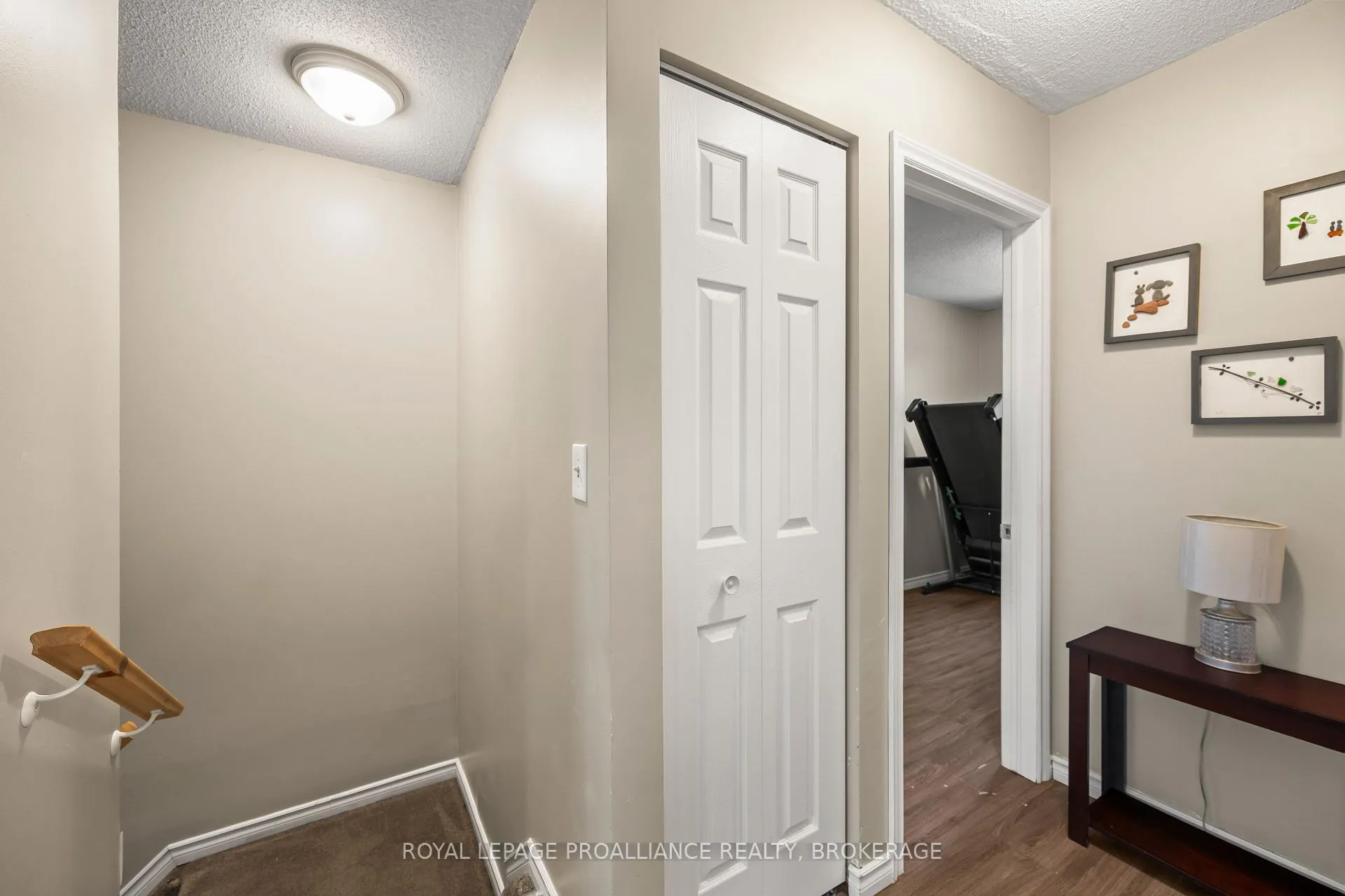 Photo 11 of 884 Larchwood Crescent, Kingston, City Northwest — HOMEH