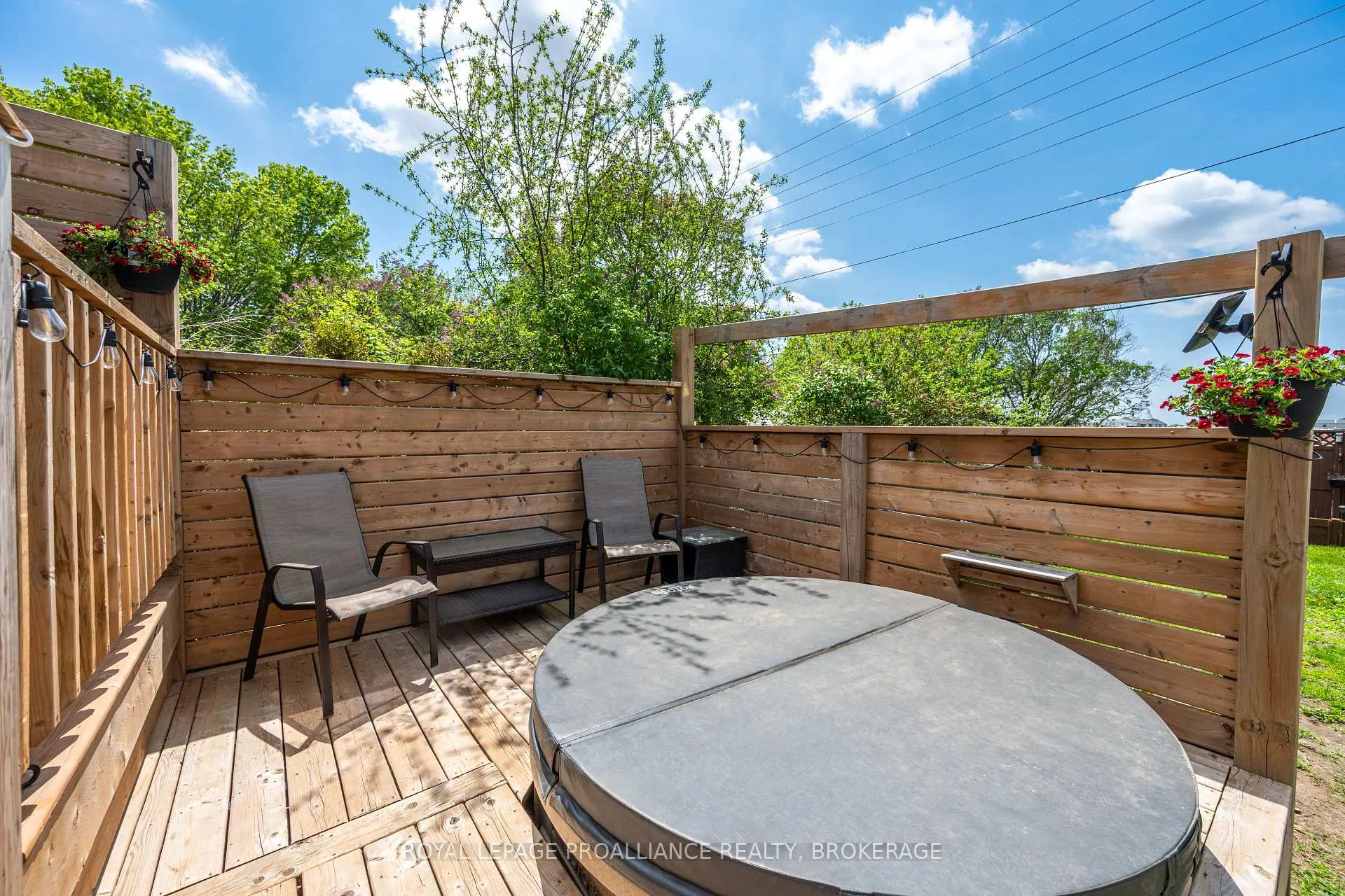 Photo 28 of 884 Larchwood Crescent, Kingston, City Northwest — HOMEH