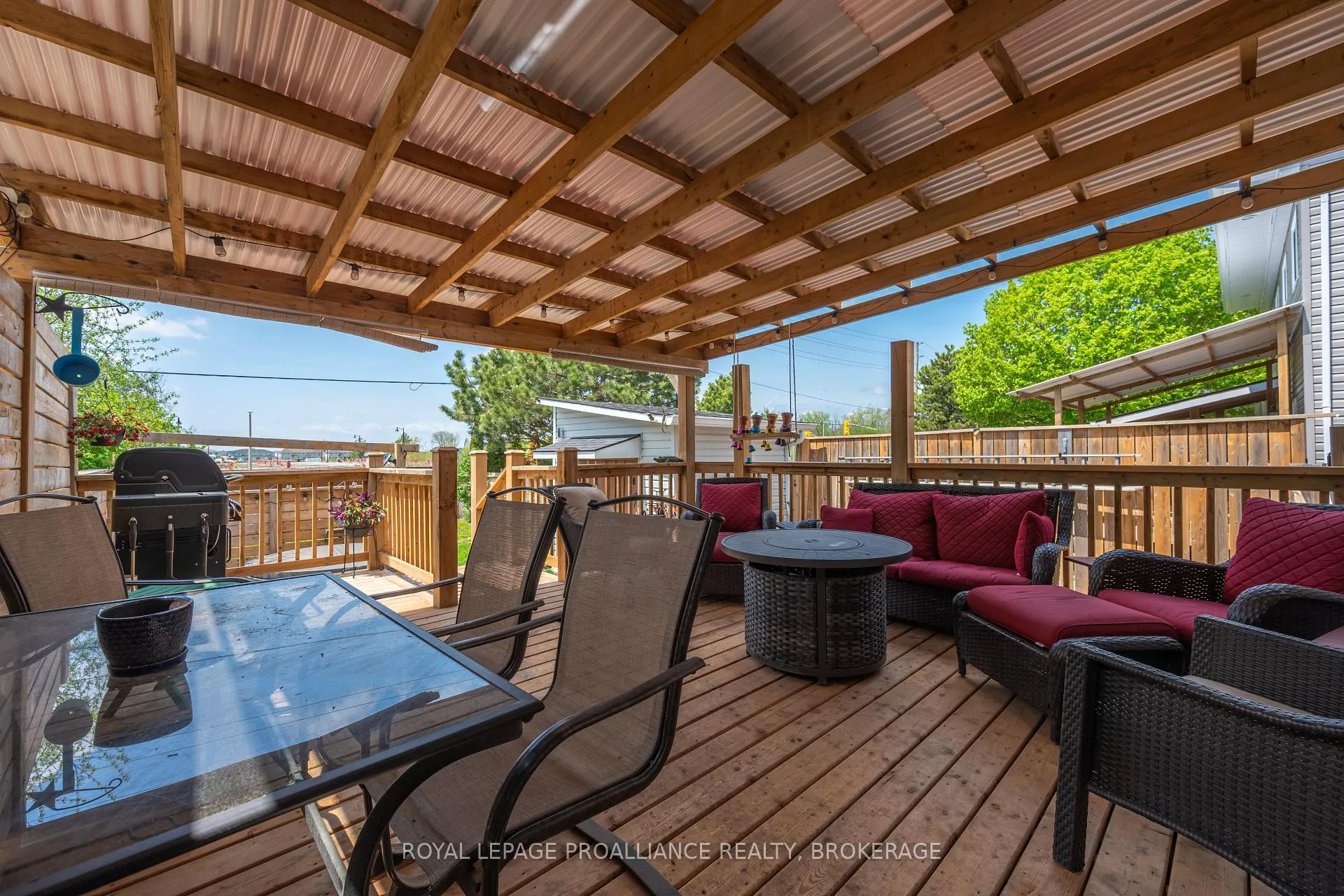Photo 30 of 884 Larchwood Crescent, Kingston, City Northwest — HOMEH