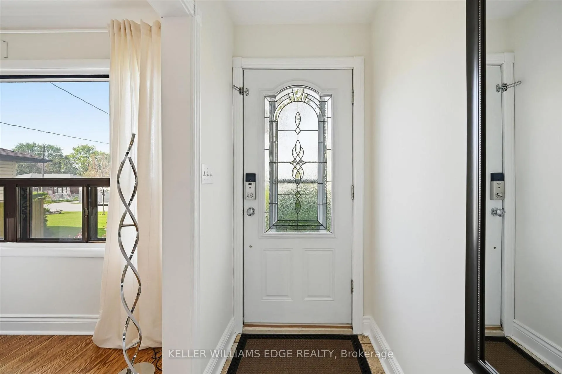 Photo 3 of 2441 Barclay Road, Burlington, Brant — HOMEH