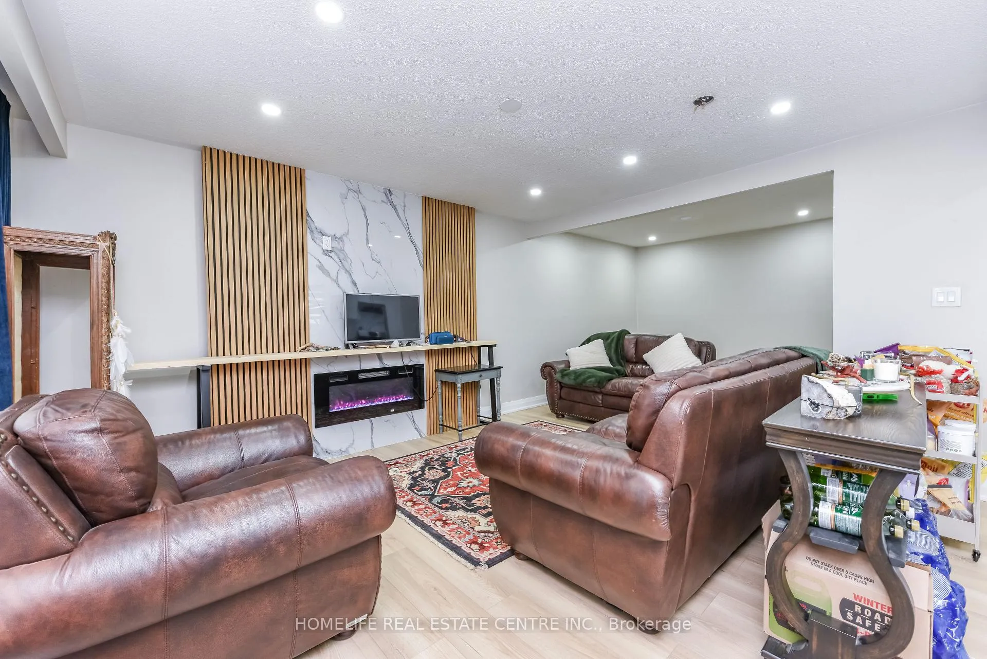 Photo 12 of 5 Bay Crest Drive, Brampton, Heart Lake East — HOMEH