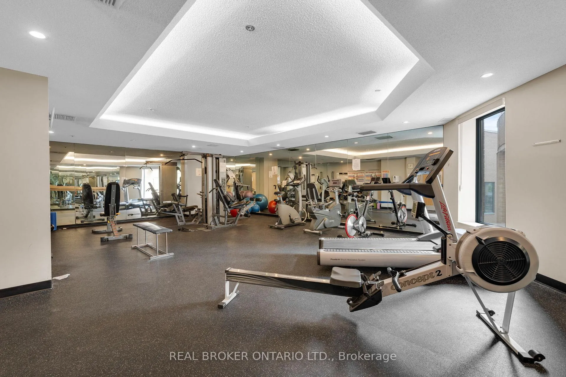 Photo 19 of Unit 704, 140 Dunlop Street E, Barrie, City Centre — HOMEH