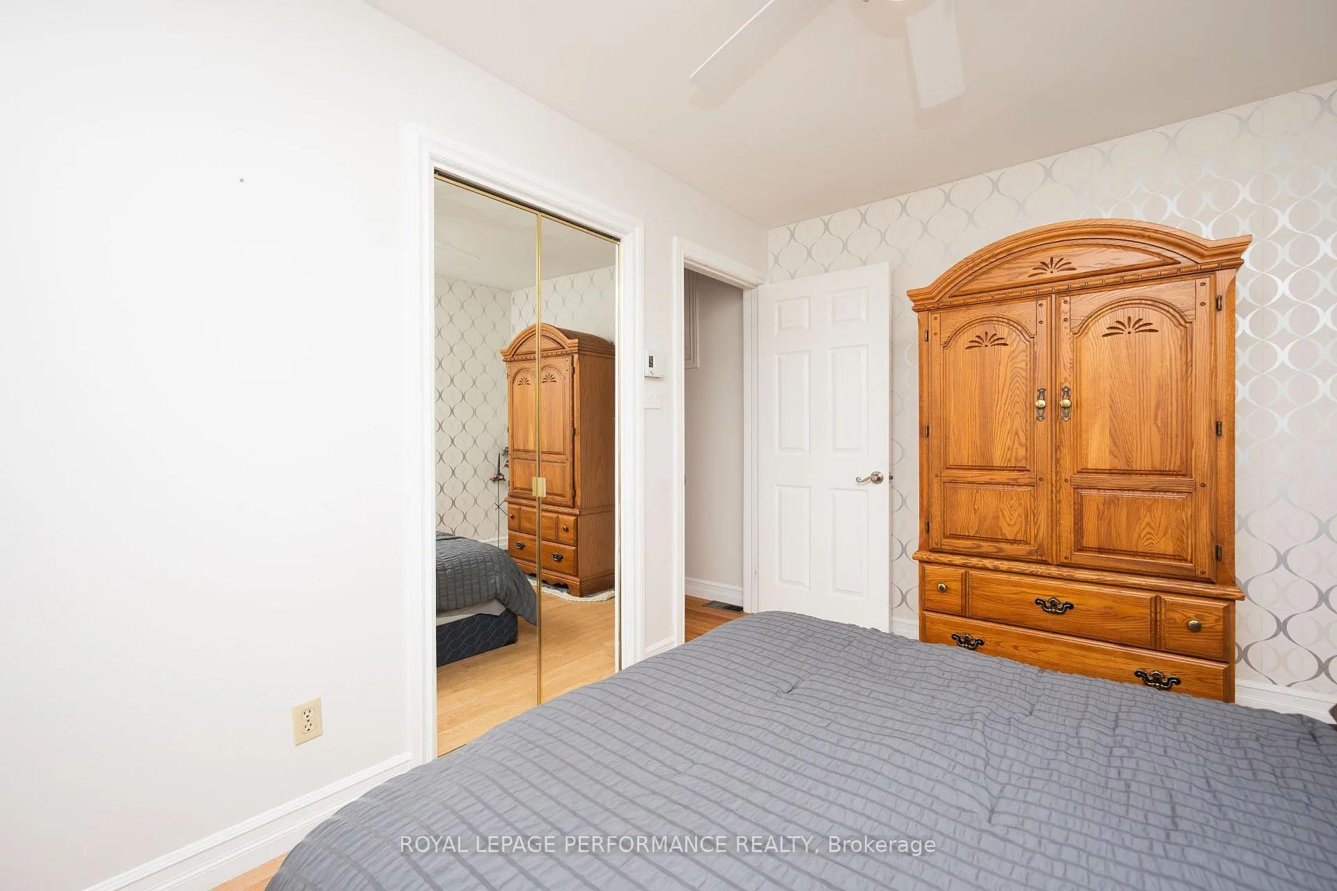 Photo 22 of 44 Victoria Street W, North Glengarry, Alexandria — HOMEH